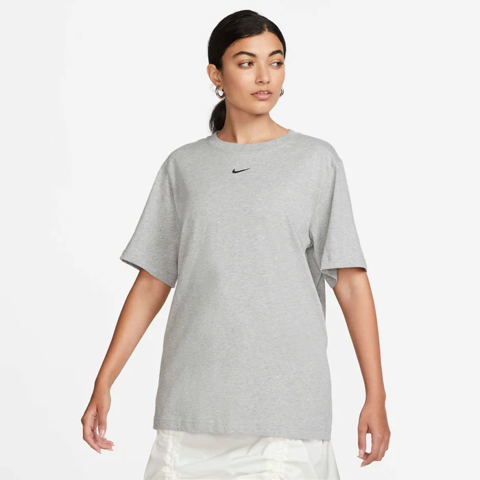 Nike ქალის მაისური