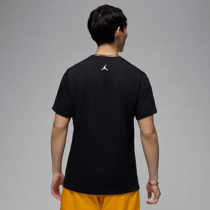 Nike მამაკაცის მაისური