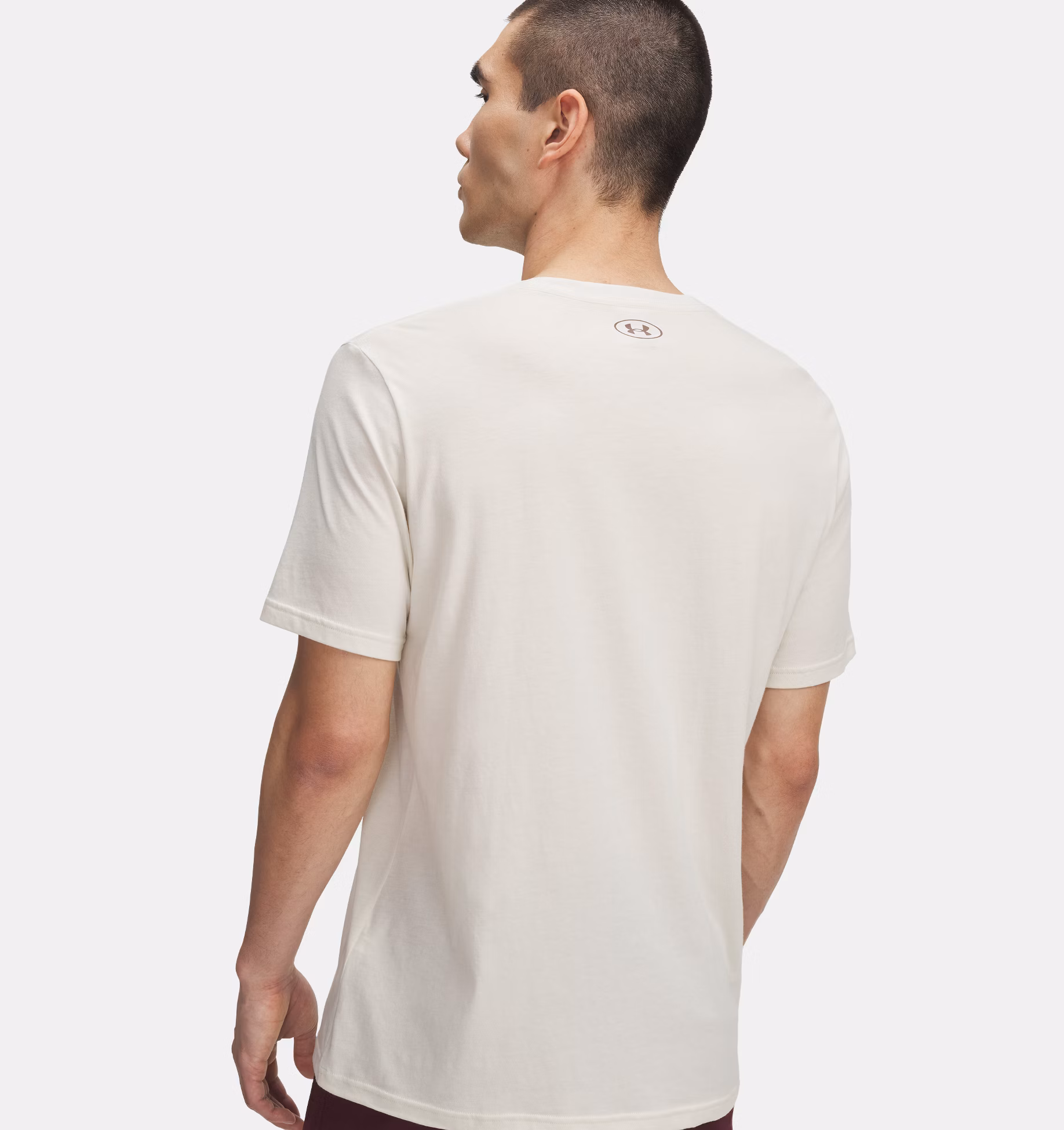 Under Armour მამაკაცის მაისური
