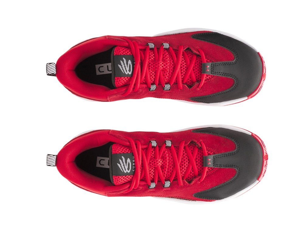 Under Armour მამაკაცის სპორტული ფეხსაცმელი