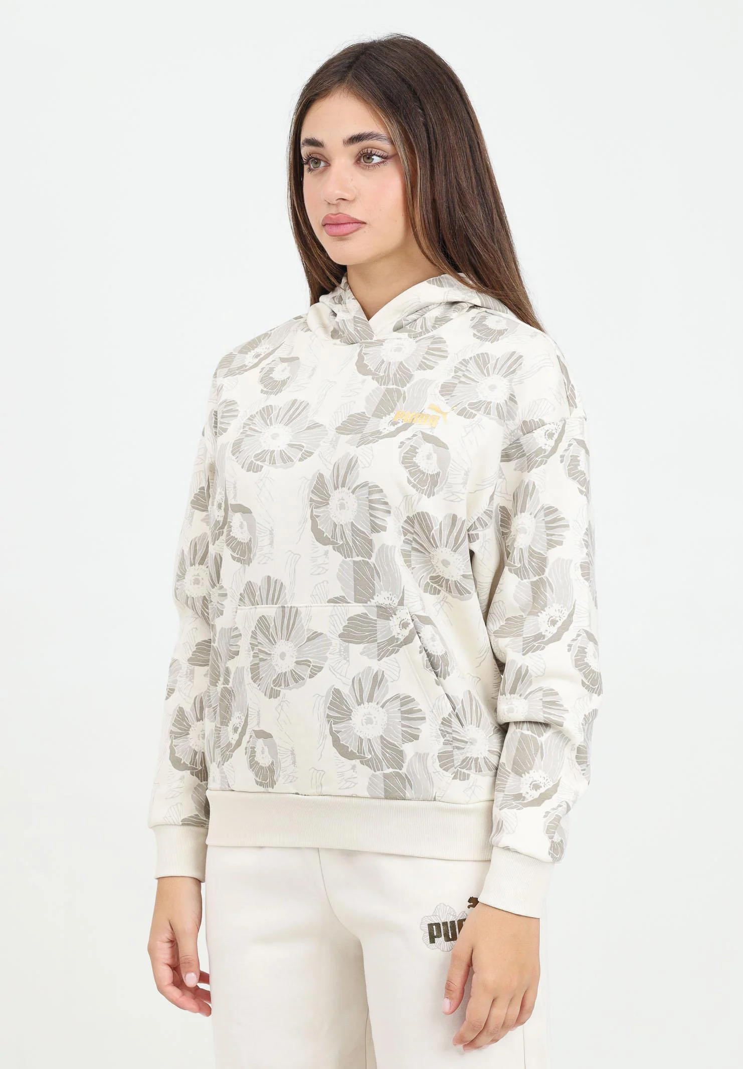 Puma ქალის ჯემპრი ESS+ Class Act AOP Hoodie FL Alpine Snow