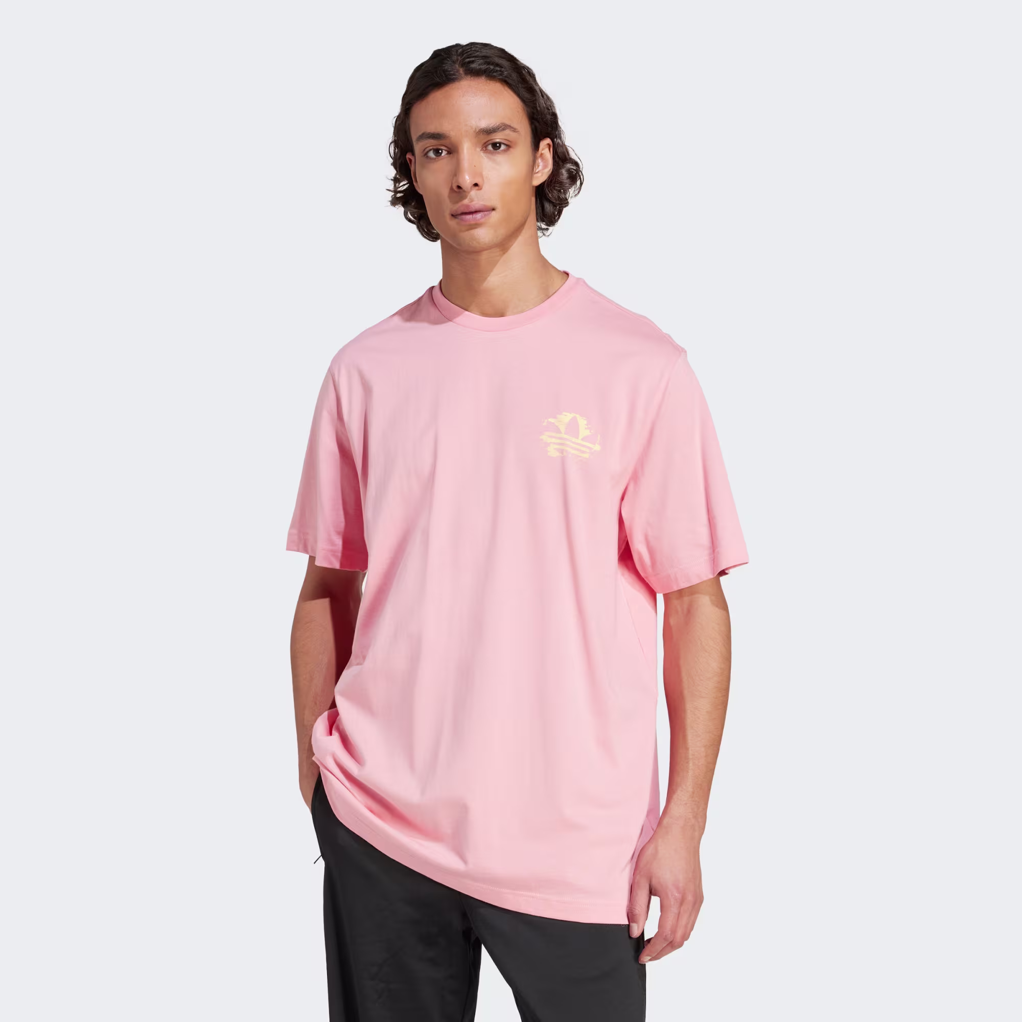 Adidas მამაკაცის მაისური GRAPHIC TEE