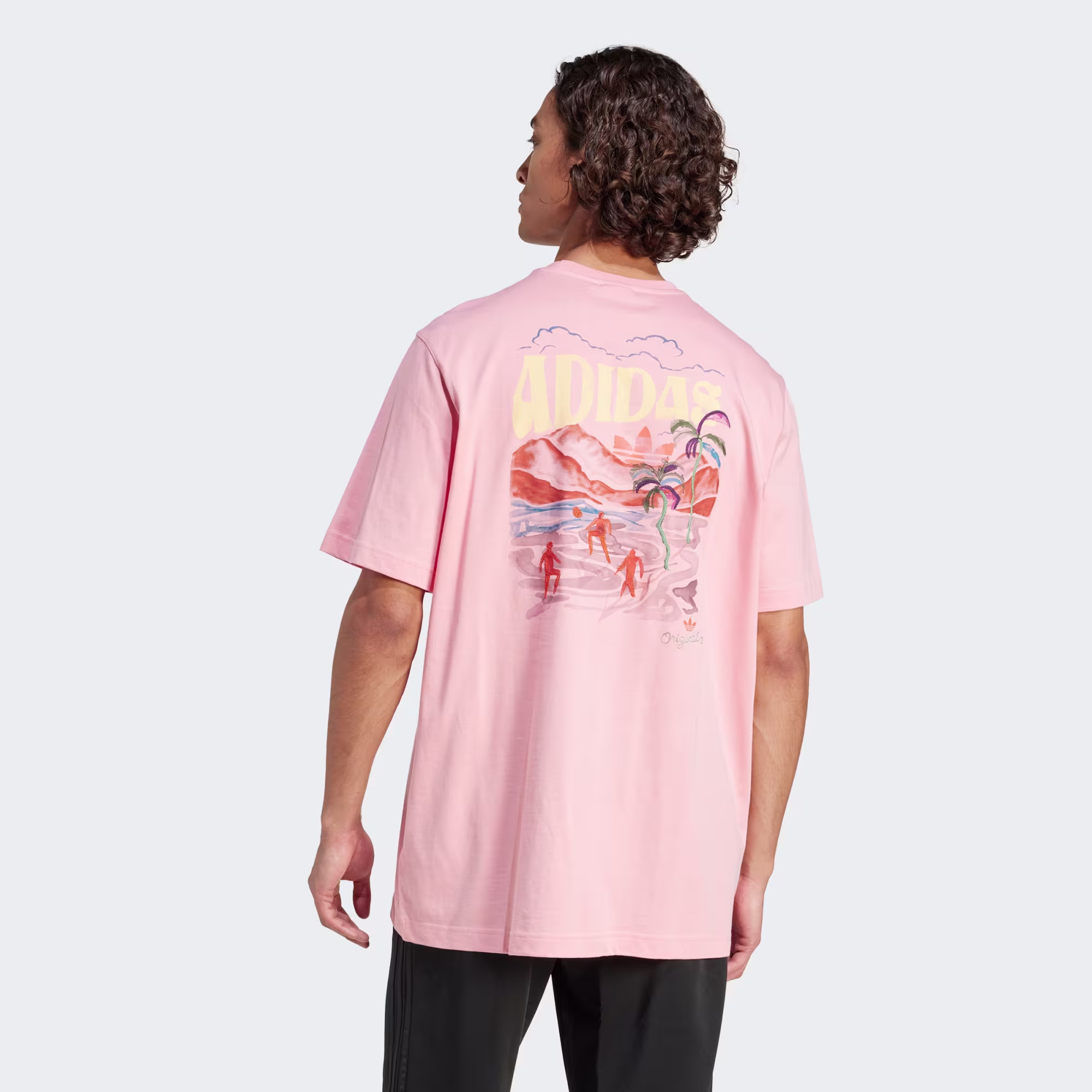 Adidas მამაკაცის მაისური GRAPHIC TEE