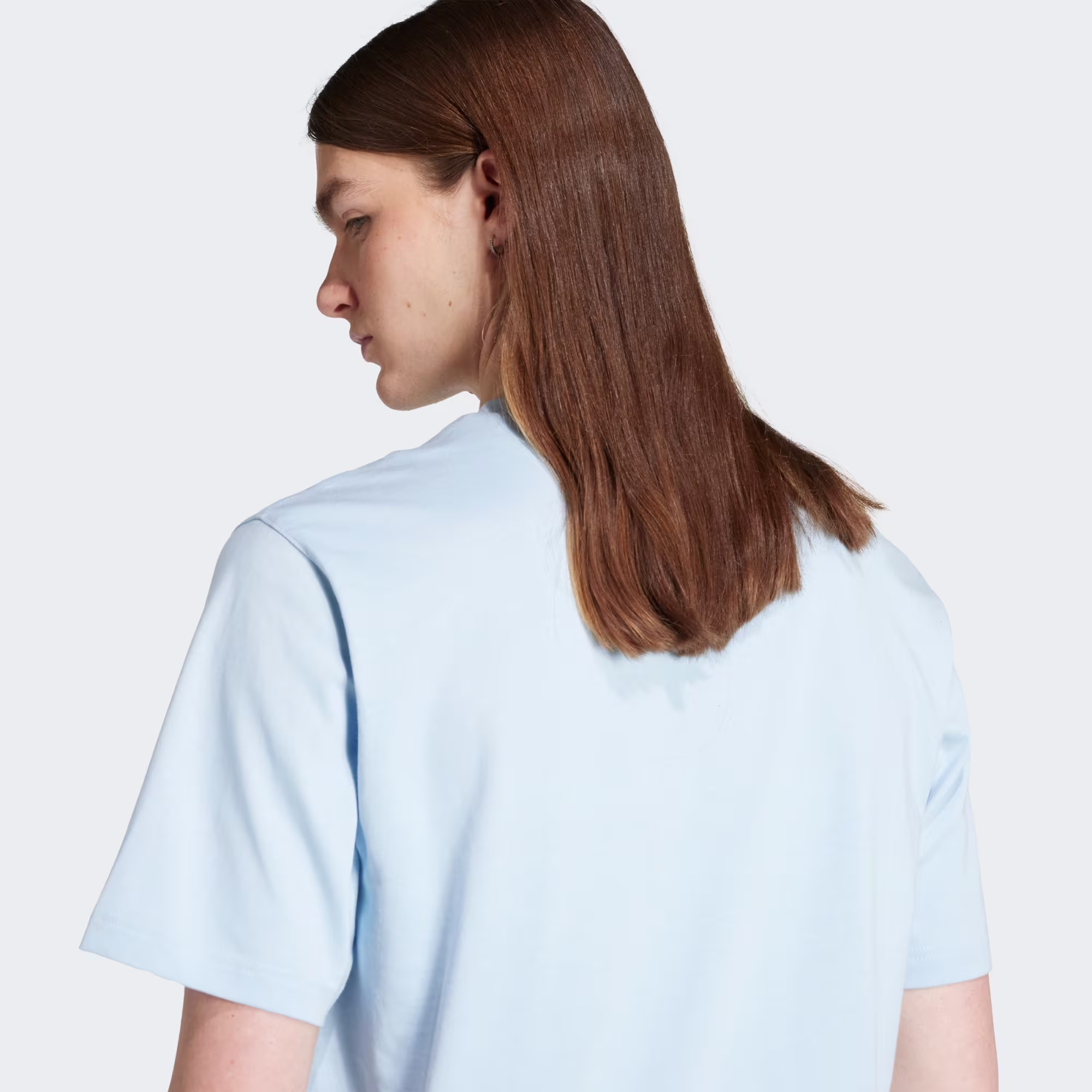 Adidas მამაკაცის მაისური GRAPHIC TEE