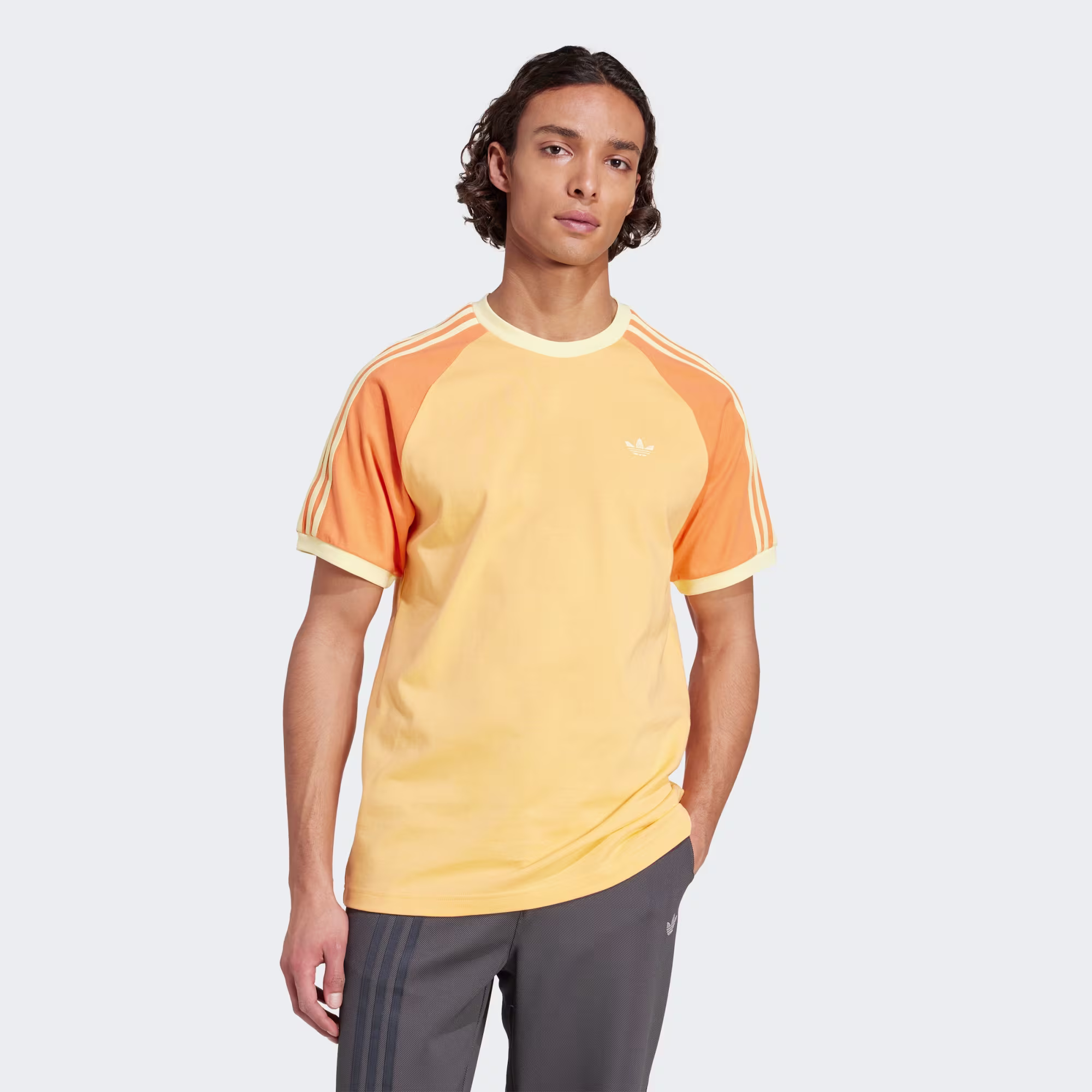 Adidas მამაკაცის მაისური CALI TEE