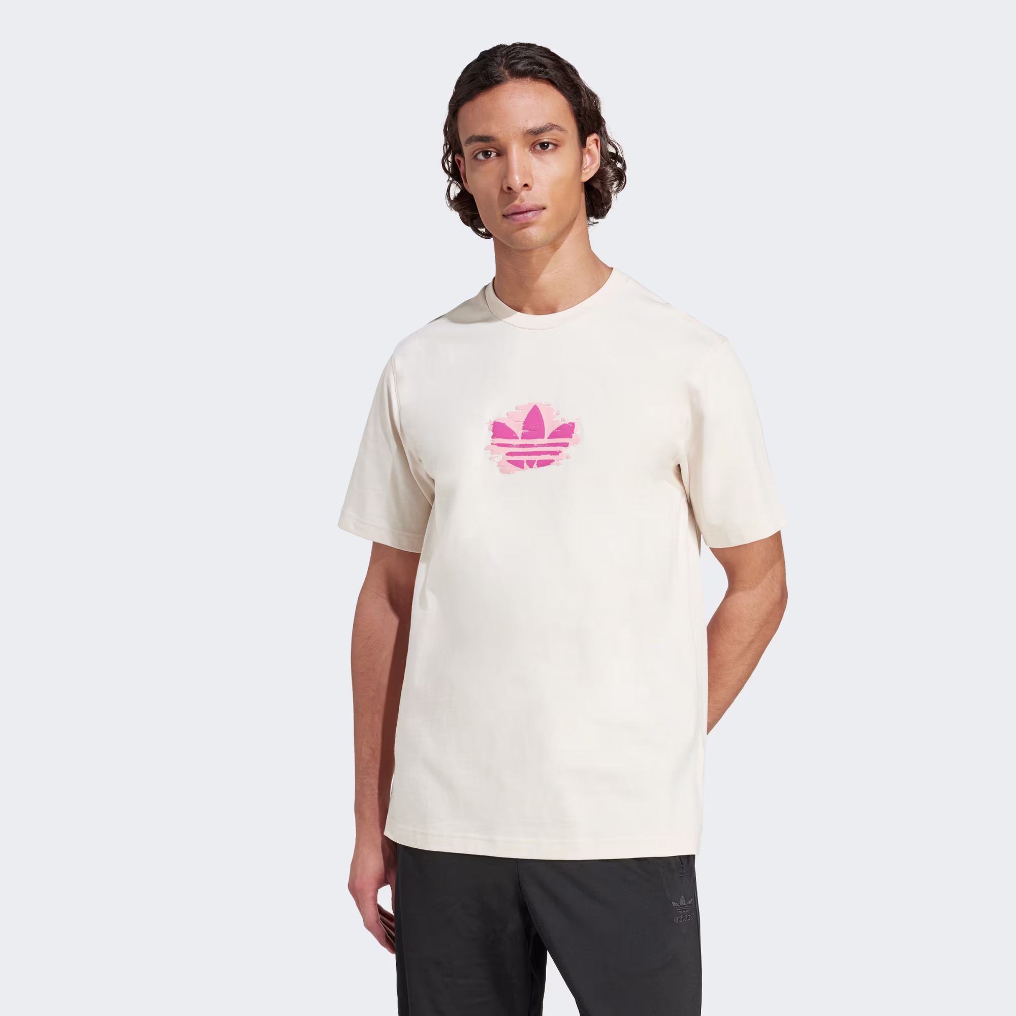 Adidas მამაკაცის მაისური GRAPHIC TEE