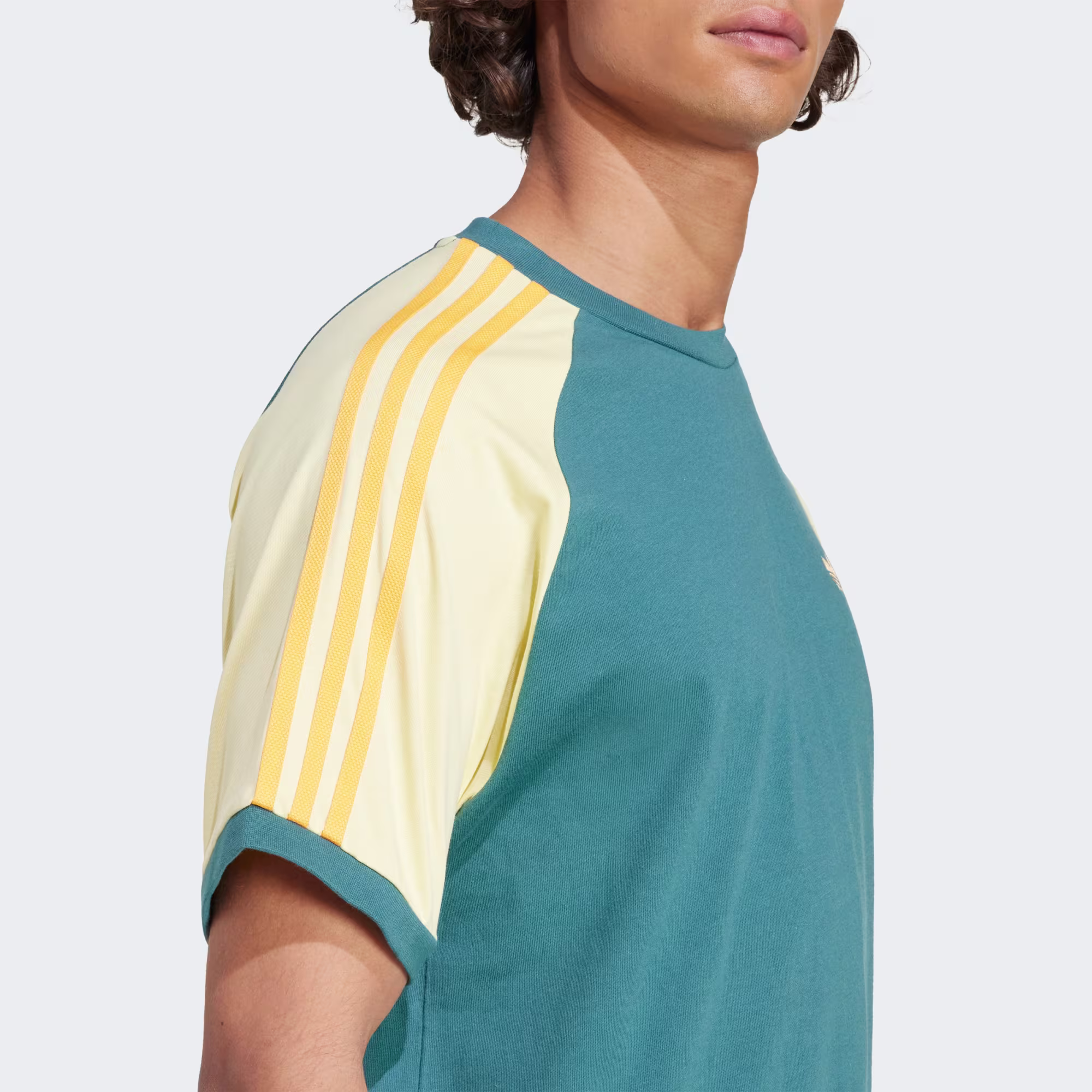 Adidas მამაკაცის მაისური CALI TEE