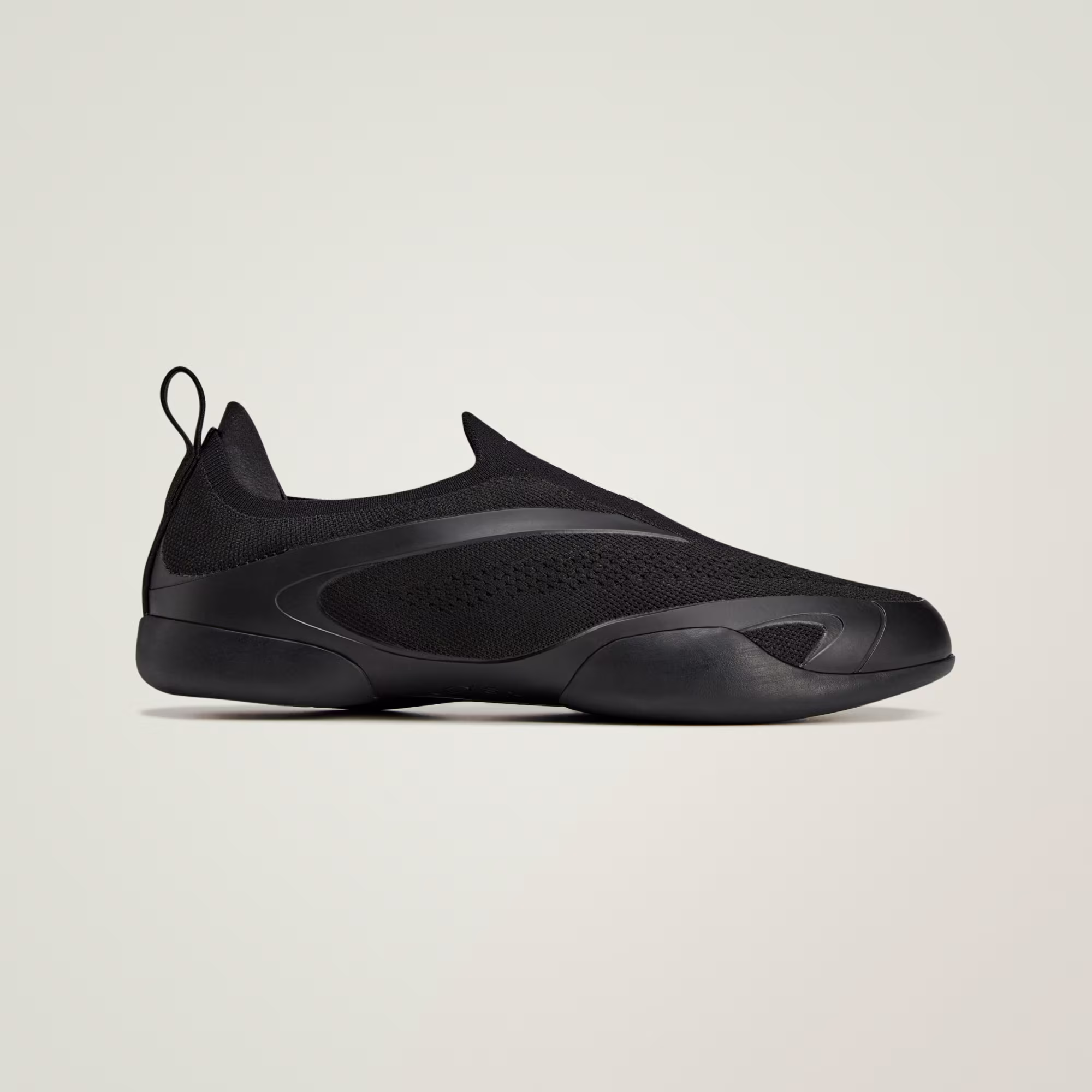 Adidas მამაკაცის სპორტული ფეხსაცმელი