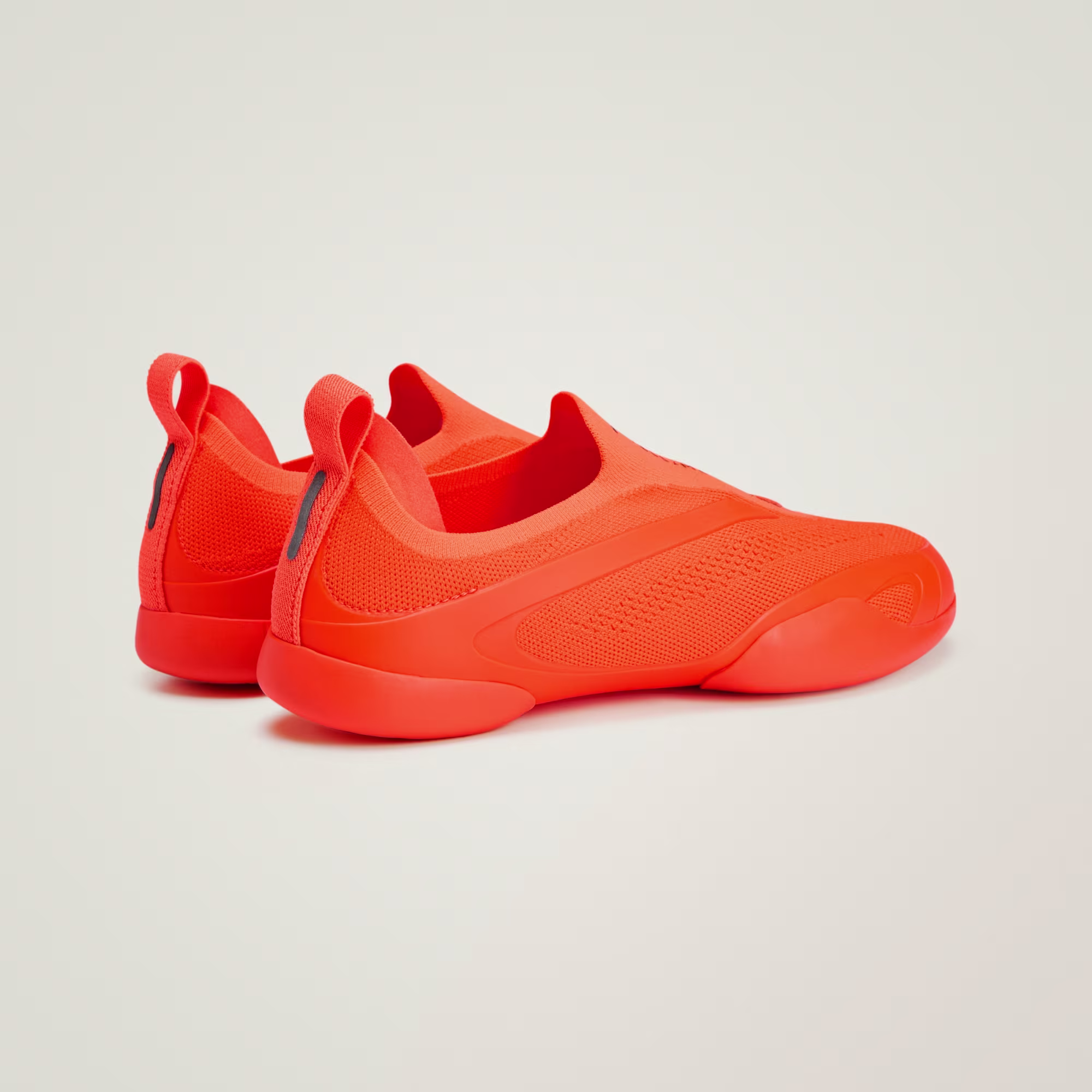 Adidas მამაკაცის სპორტული ფეხსაცმელი
