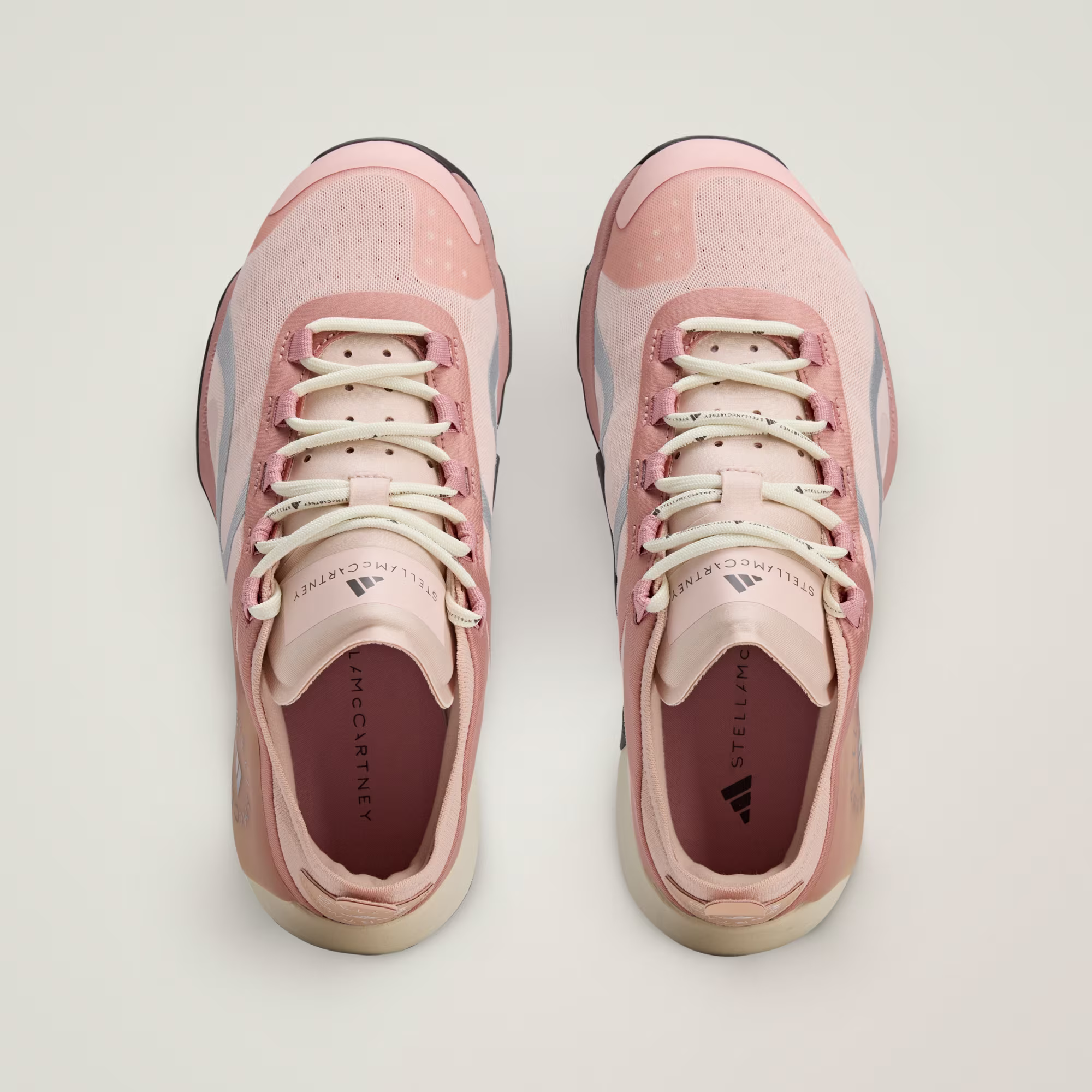Adidas ქალის სპორტული ფეხსაცმელი