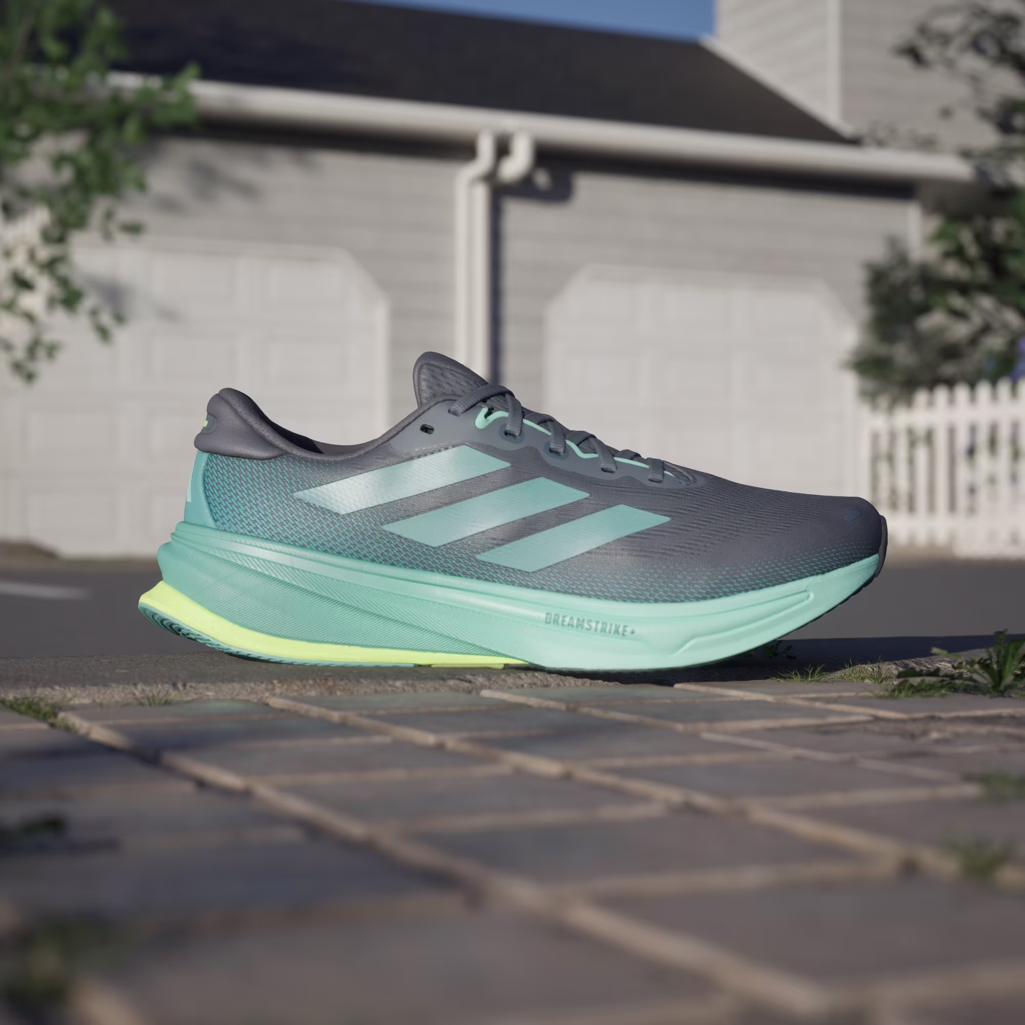 Adidas მამაკაცის სპორტული ფეხსაცმელი