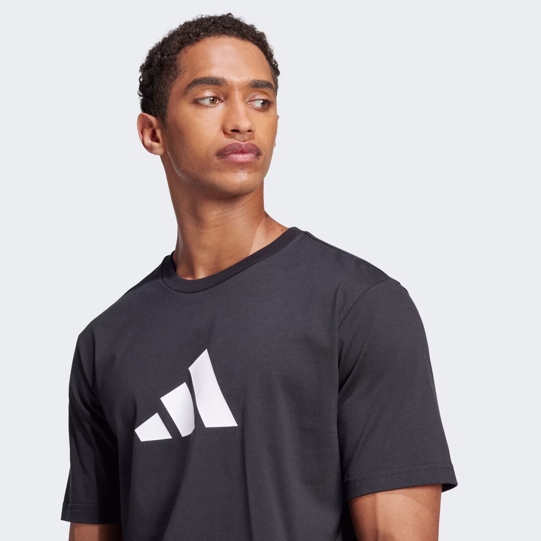 Adidas მამაკაცის მაისური M FI 3BAR TEE