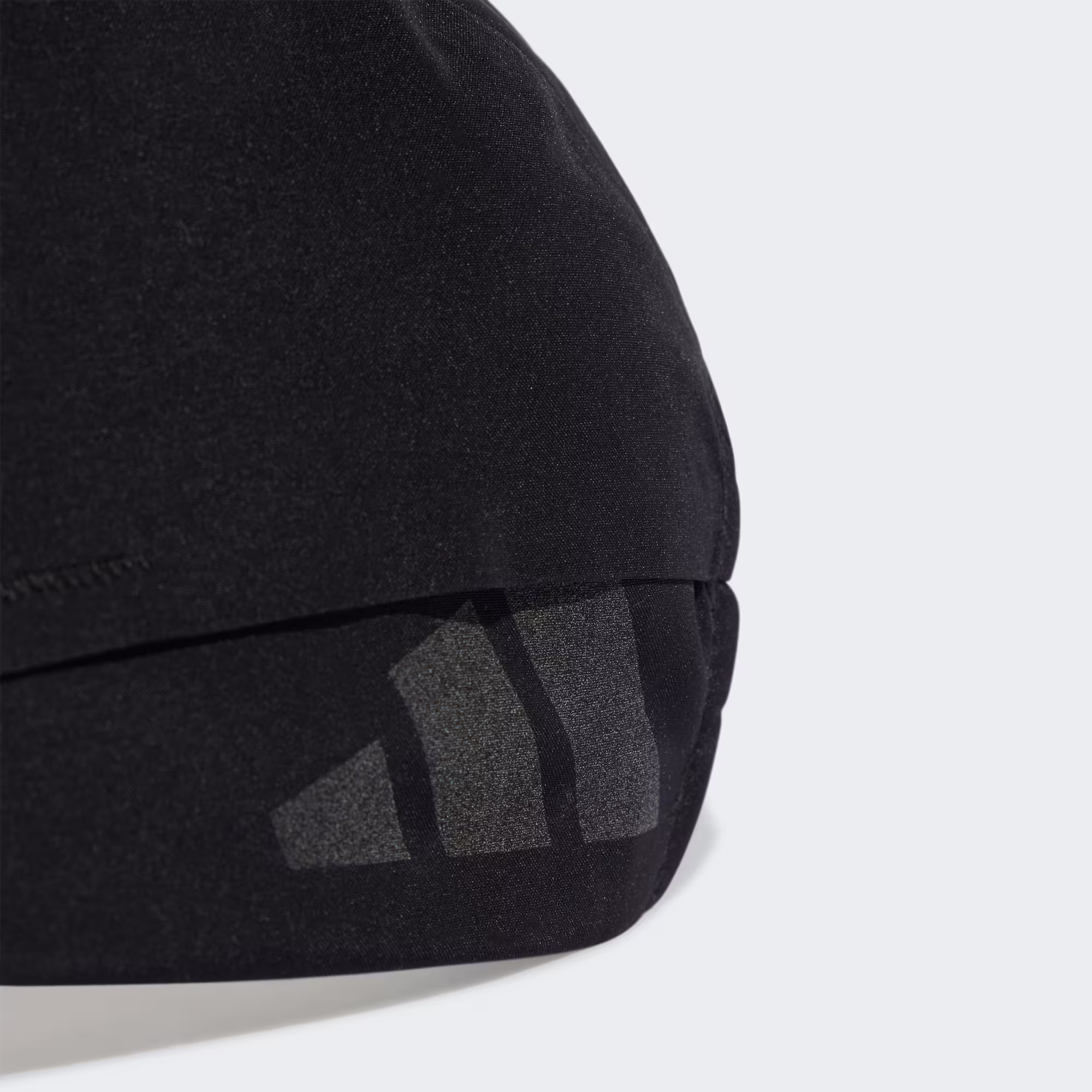 Adidas ქუდი TECH 3P CLIMA