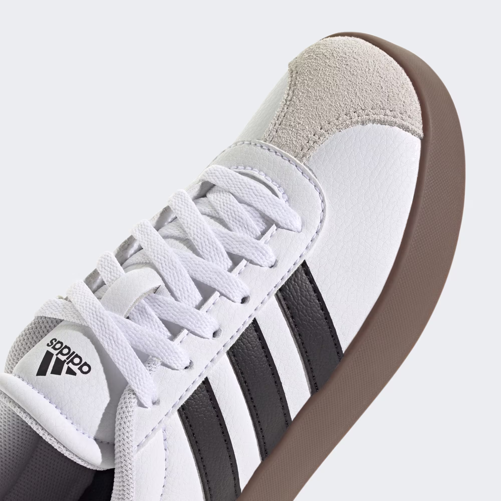Adidas ბავშვის სპორტული ფეხსაცმელი