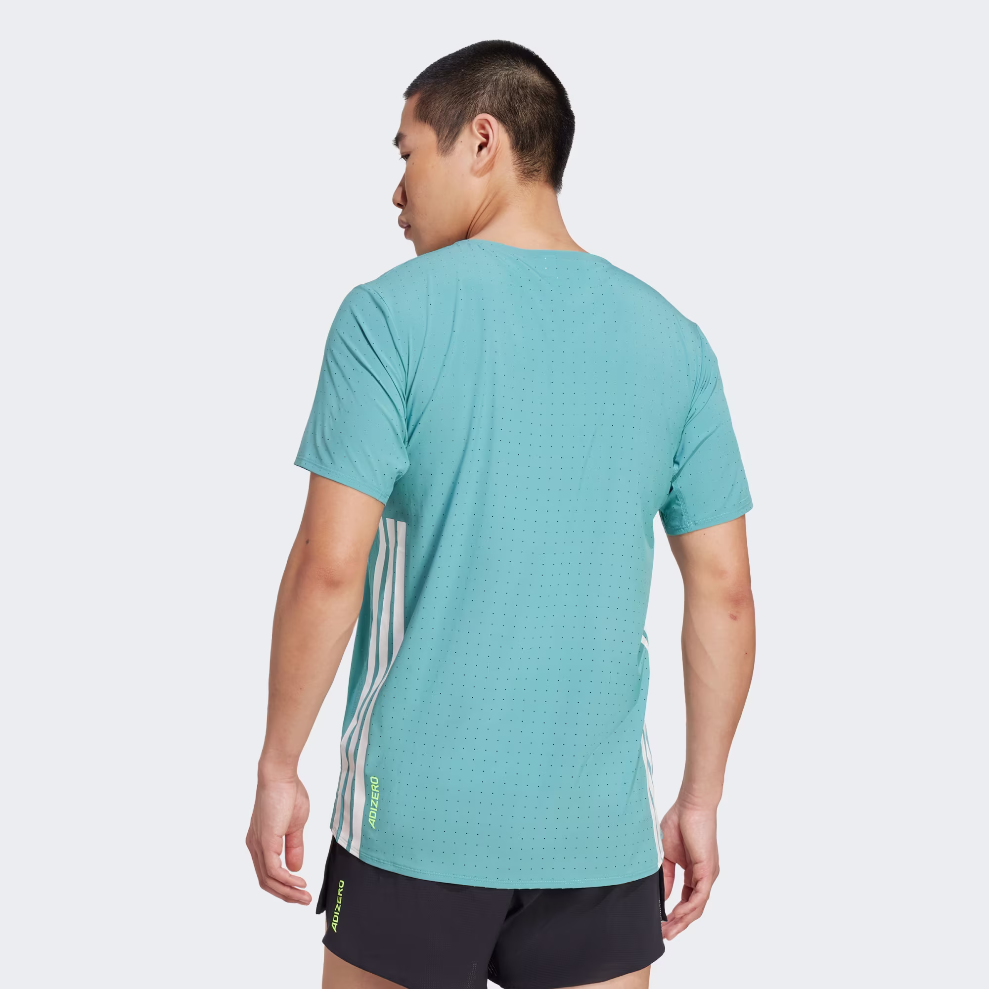 Adidas მამაკაცის მაისური