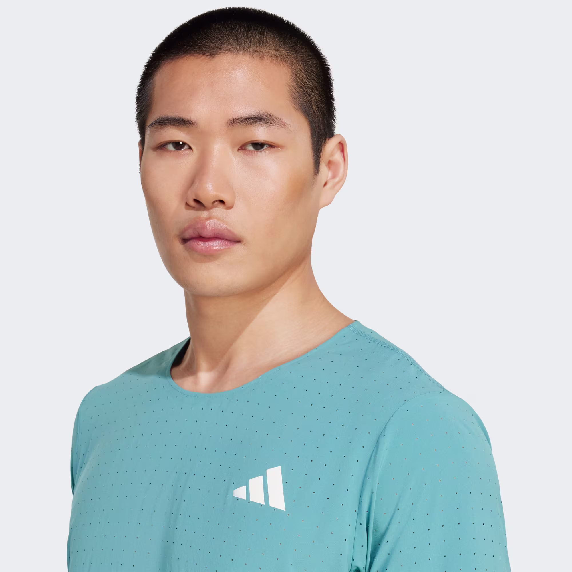 Adidas მამაკაცის მაისური