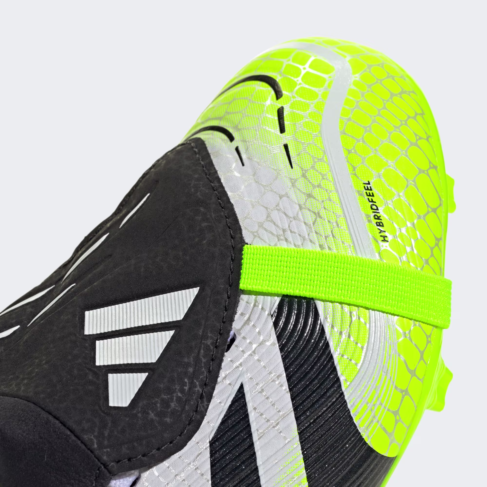 Adidas ბავშვის სპორტული ფეხსაცმელი