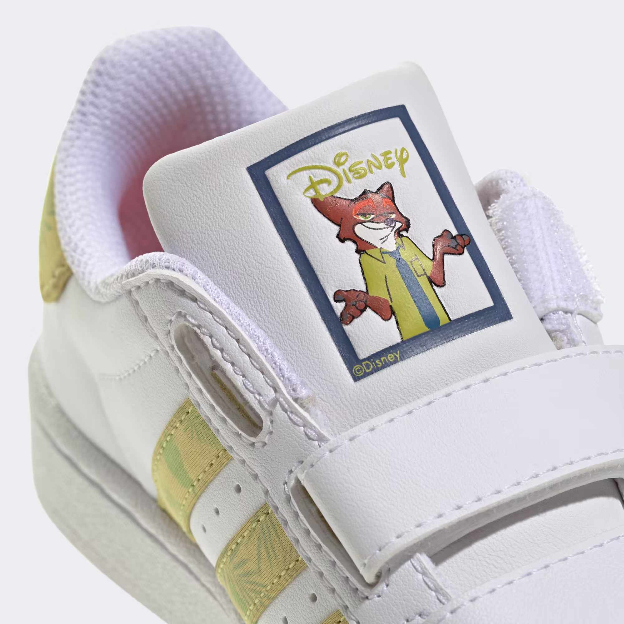 Adidas ბავშვის სპორტული ფეხსაცმელი