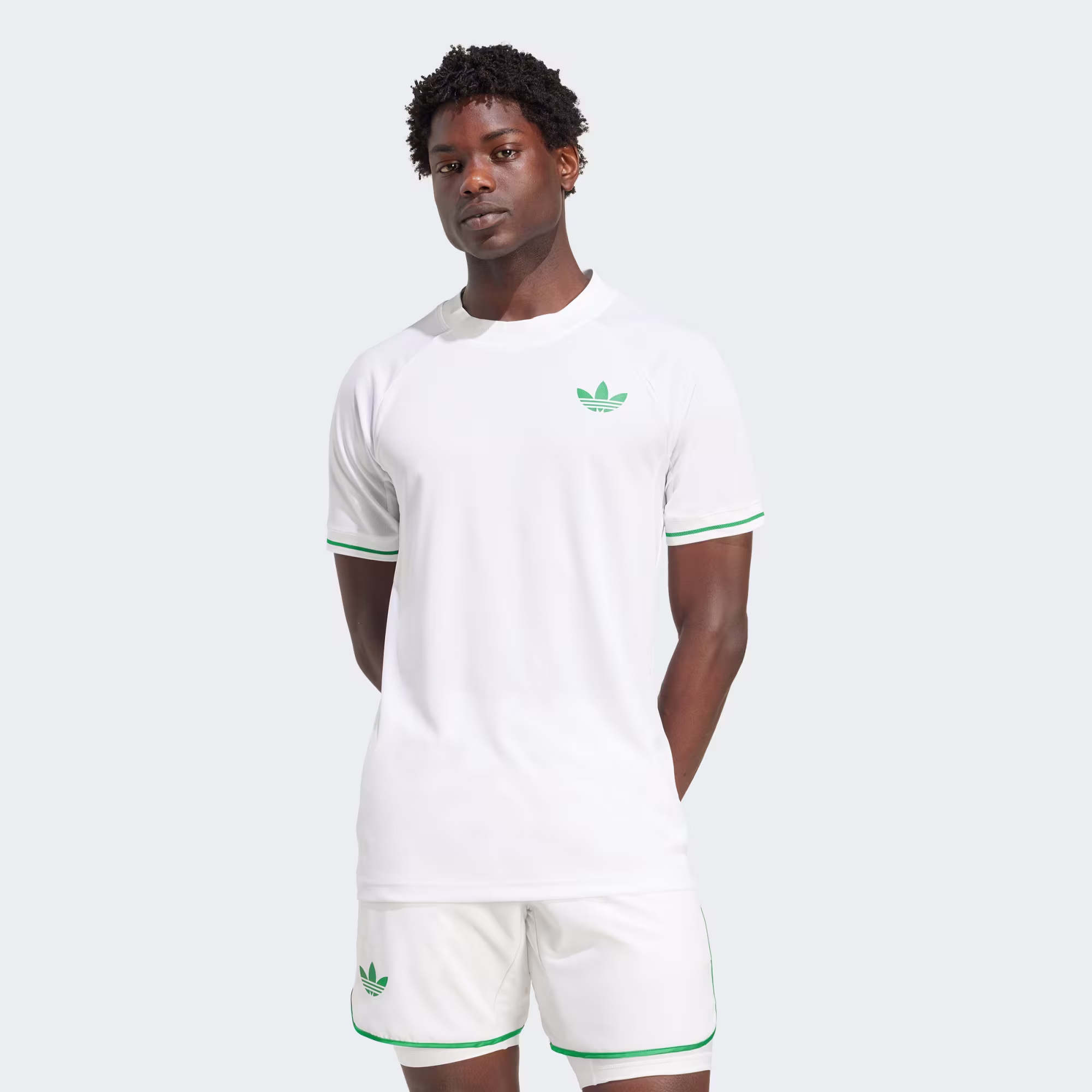 Adidas მამაკაცის მაისური