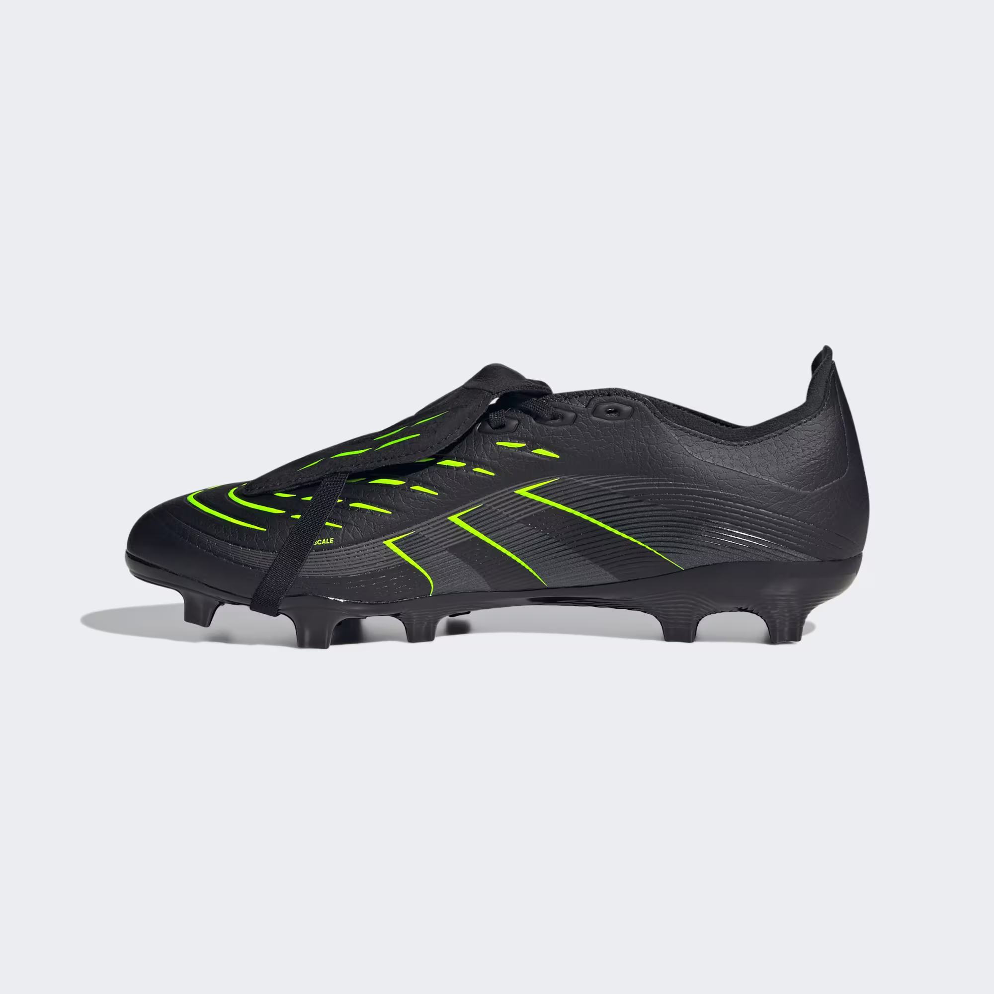 Adidas მამაკაცის სპორტული ფეხსაცმელი
