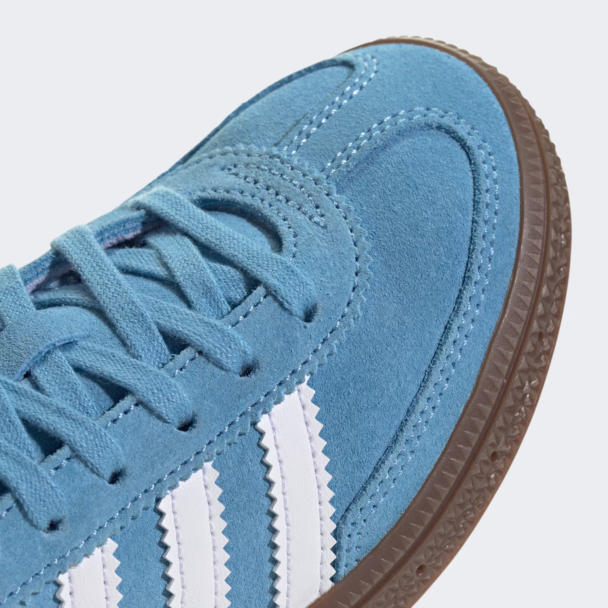 Adidas ბავშვის სპორტული ფეხსაცმელი