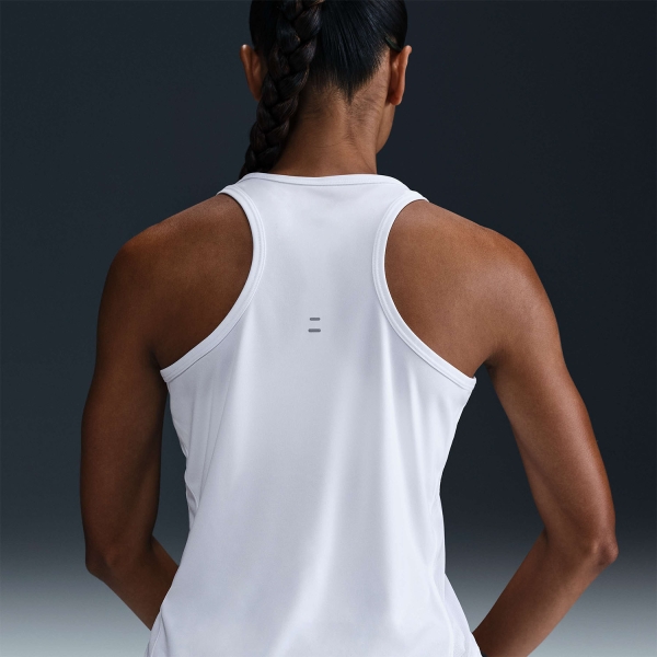 Nike ქალის მაისური