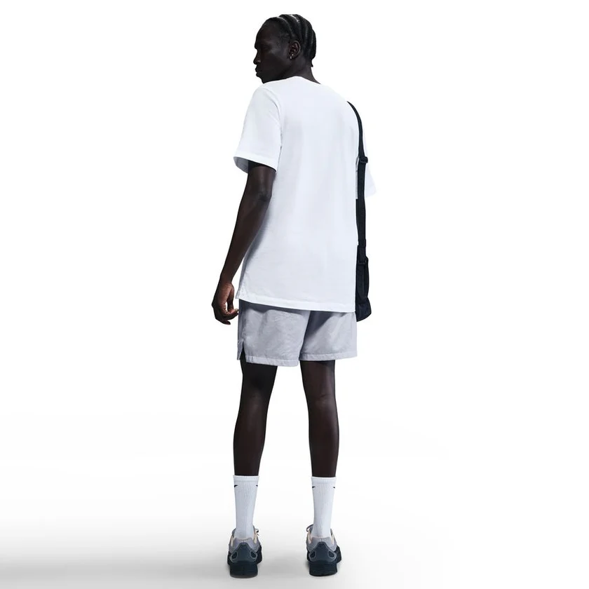 Nike მამაკაცის მაისური