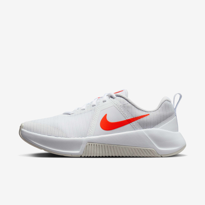 Nike ქალის სპორტული ფეხსაცმელი