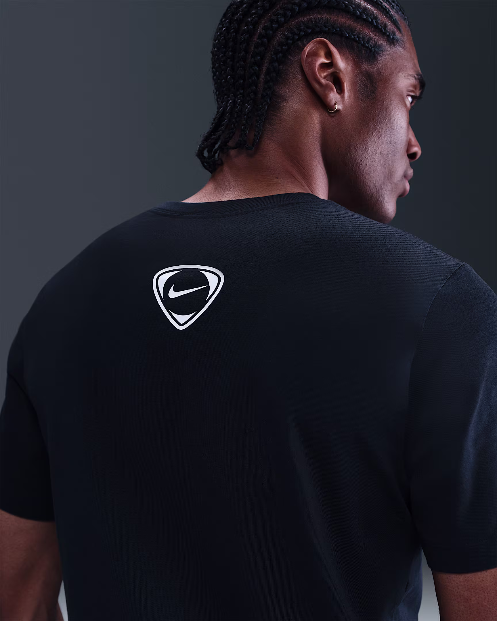 Nike მამაკაცის მაისური