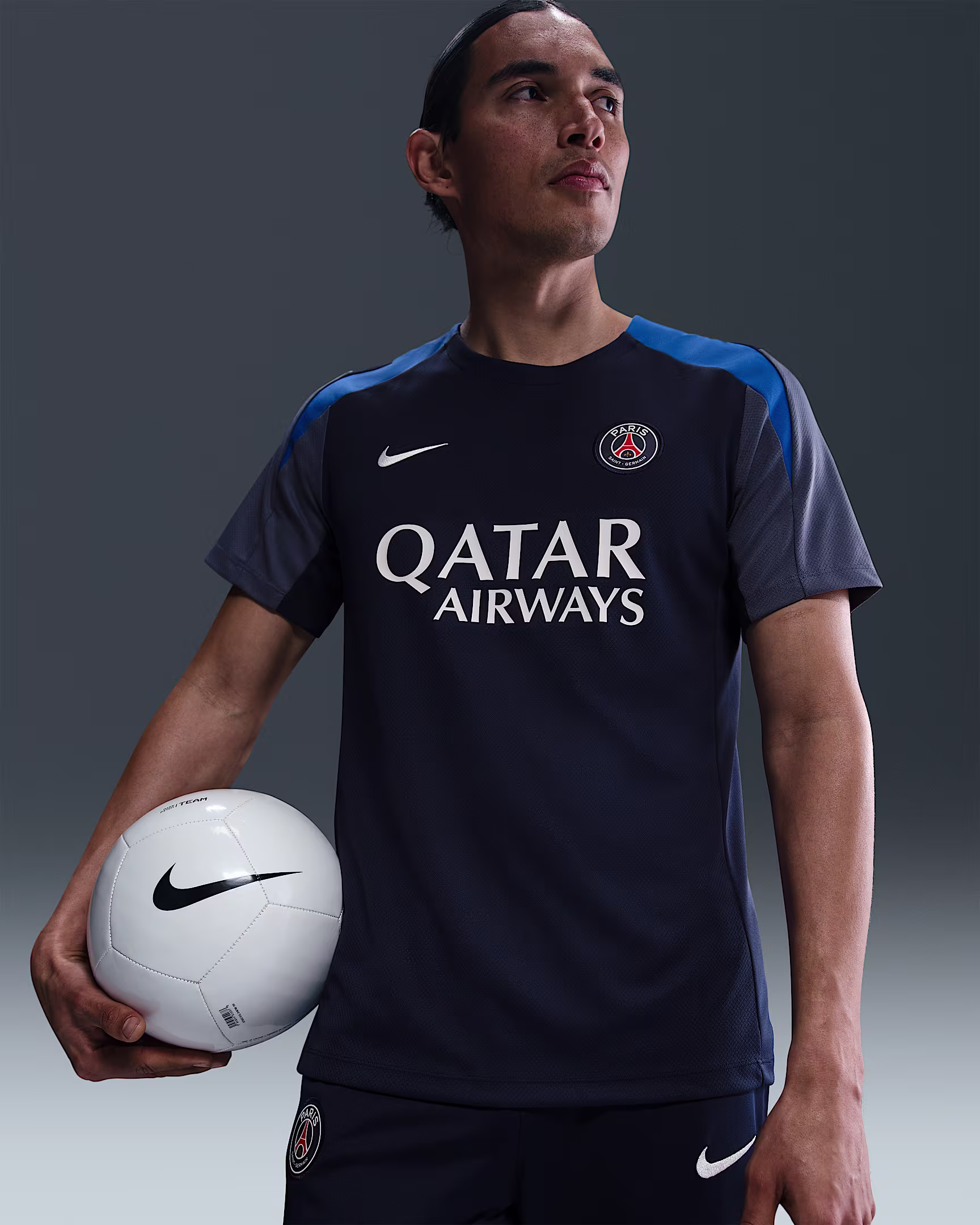 Nike მამაკაცის მაისური