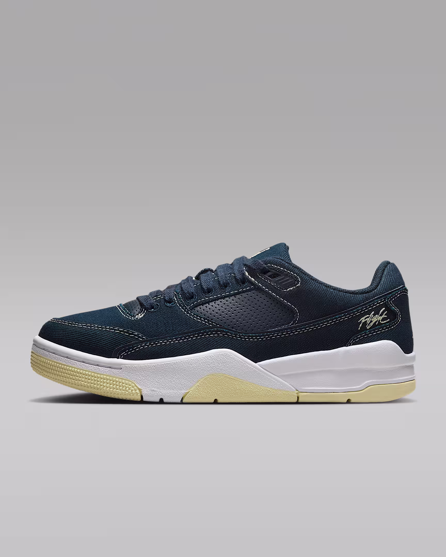 Nike ქალის სპორტული ფეხსაცმელი