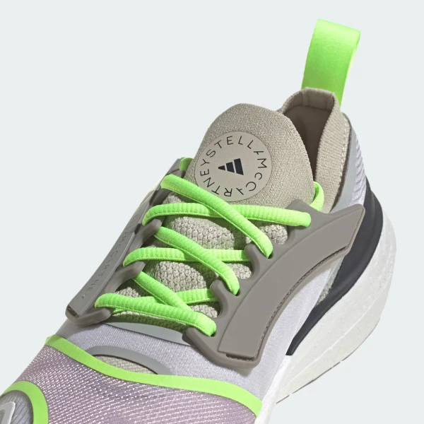 Adidas ქალის სპორტული ფეხსაცმელი aSMC UB 23 lower footprint