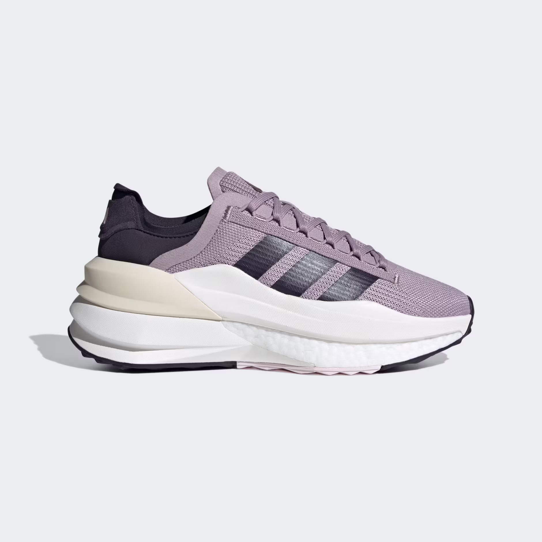 Adidas ქალის სპორტული ფეხსაცმელი AVRYN_X