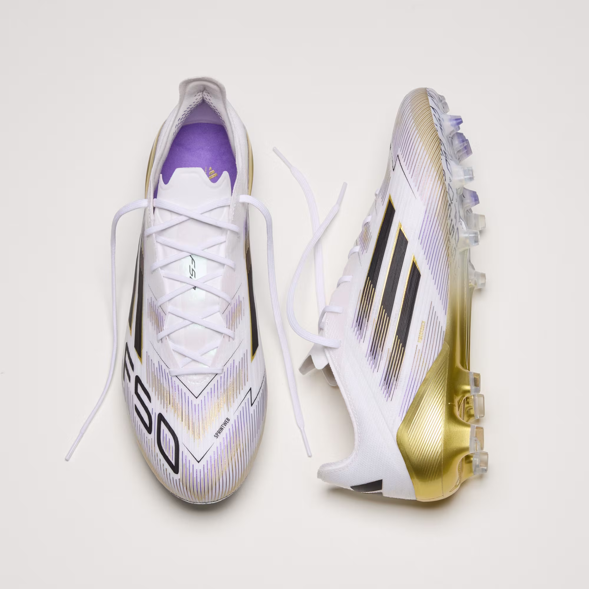 Adidas მამაკაცის სპორტული ფეხსაცმელი