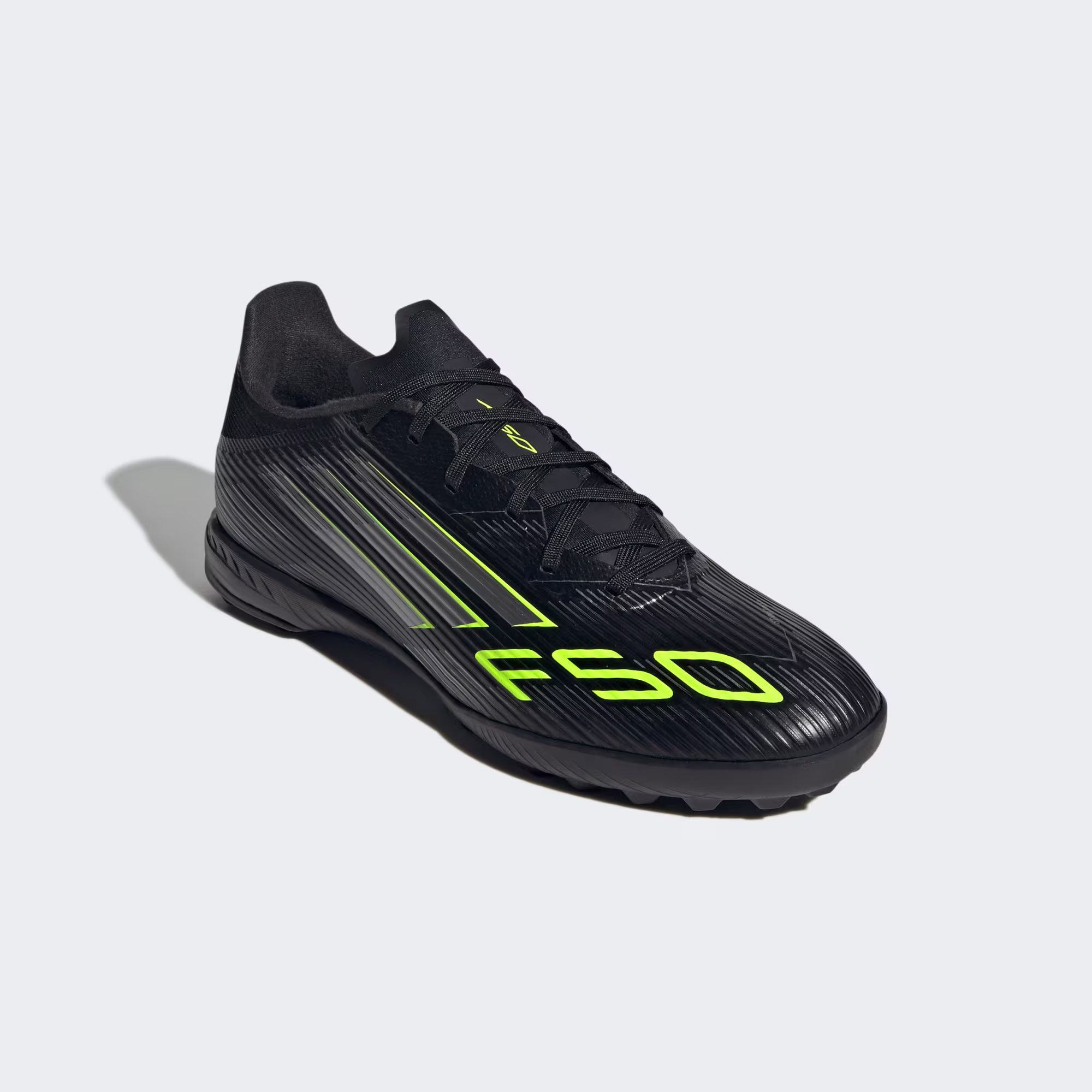 Adidas მამაკაცის სპორტული ფეხსაცმელი