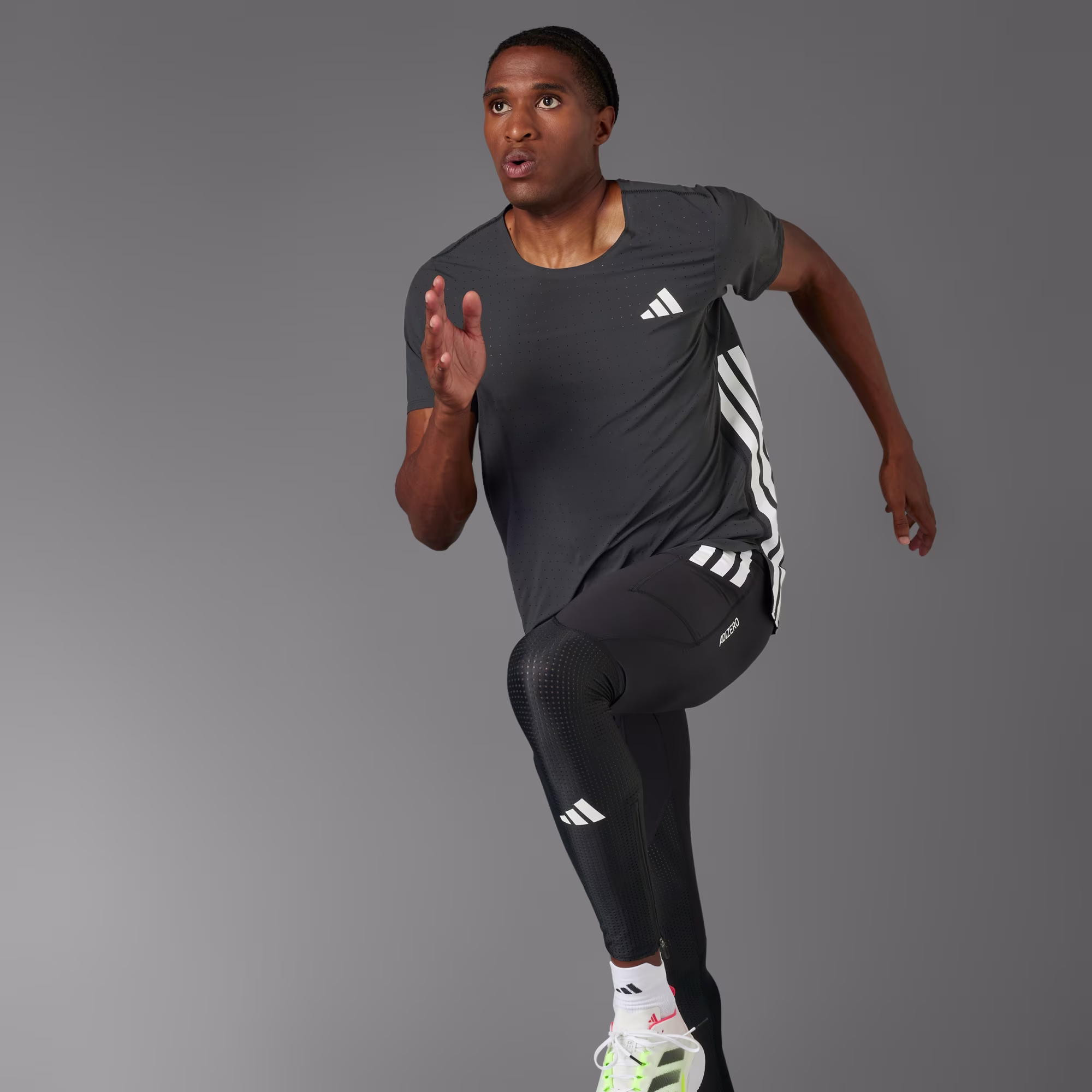 Adidas მამაკაცის მაისური ADIZERO TEE M