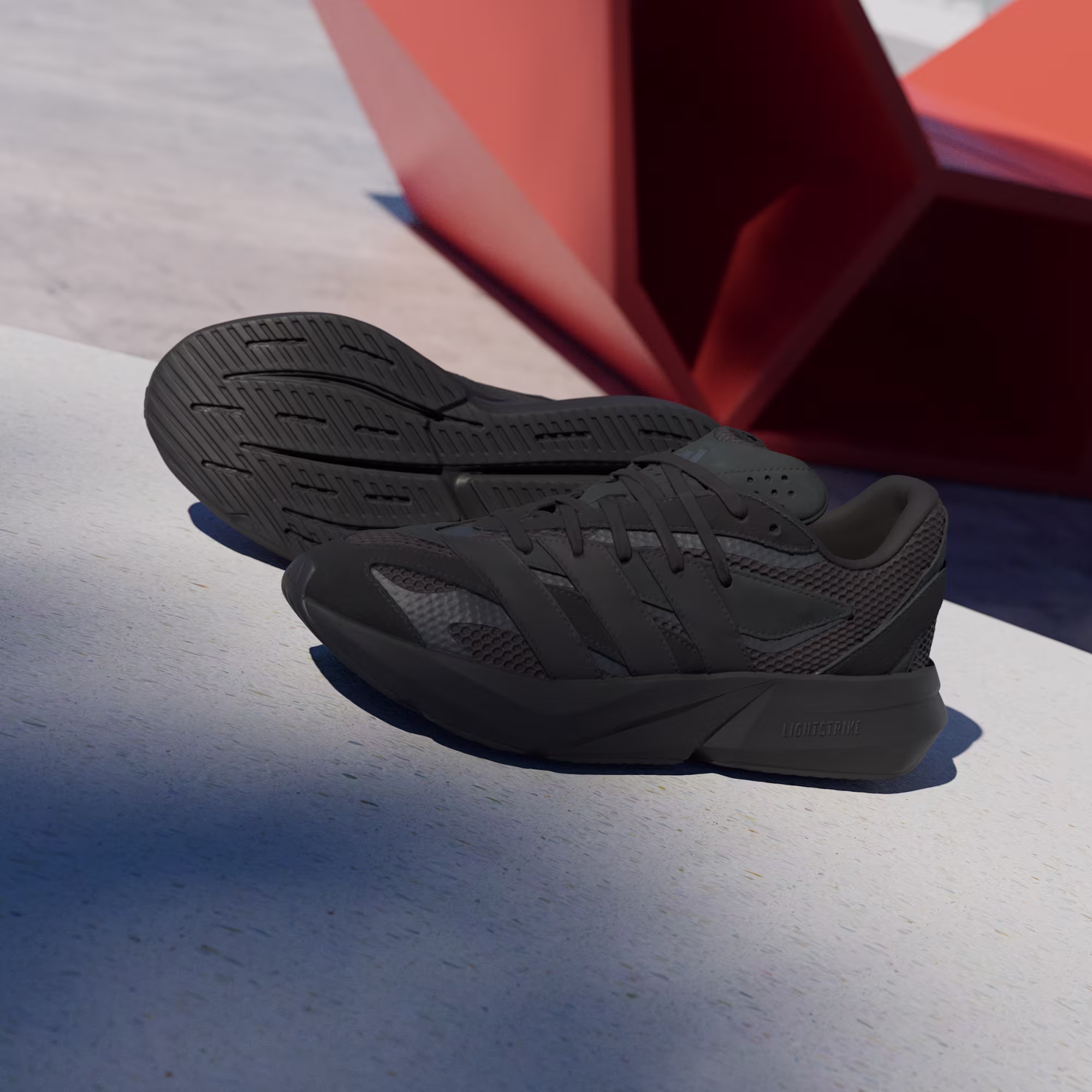 Adidas მამაკაცის სპორტული ფეხსაცმელი LIGHTSTRIDE