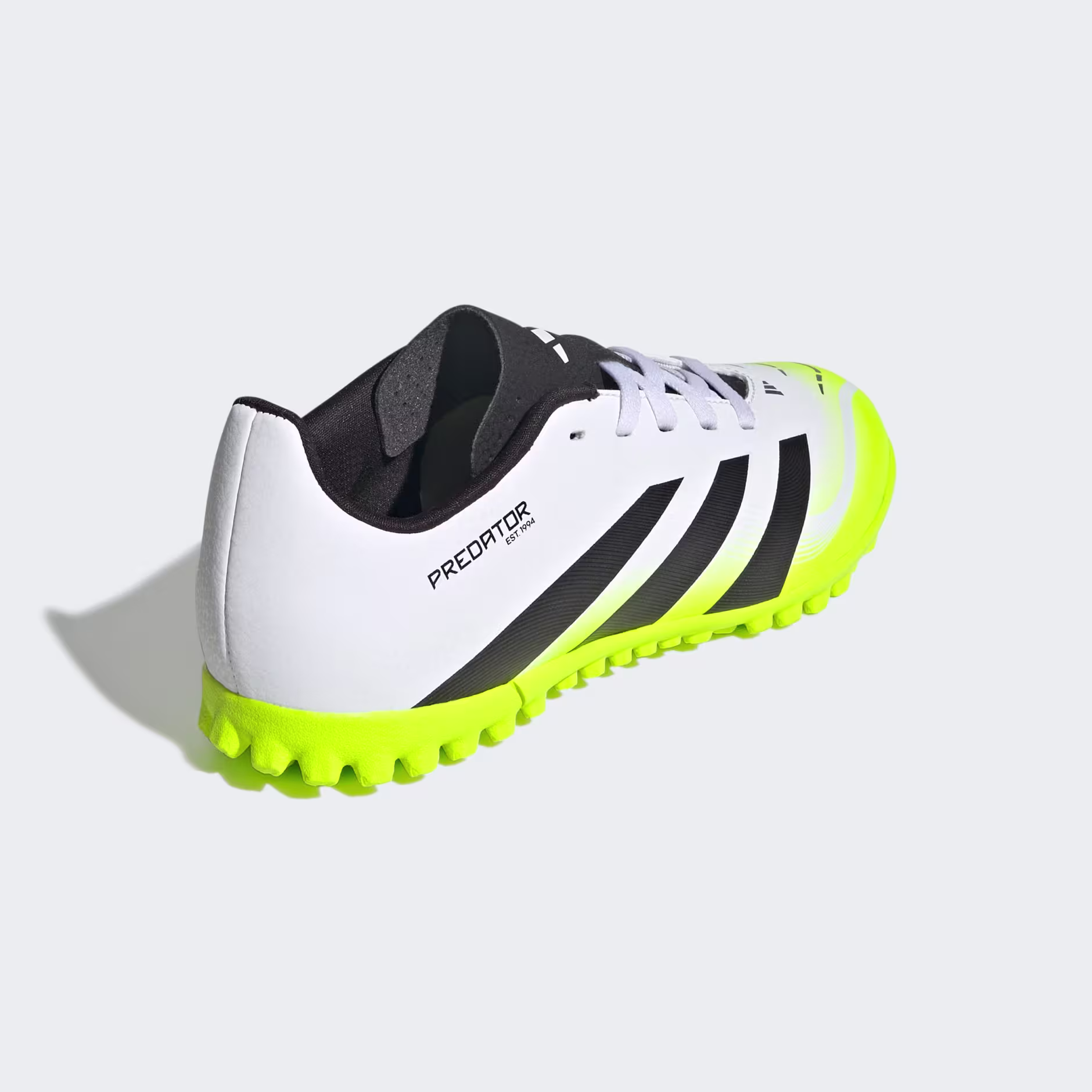 Adidas ბავშვის სპორტული ფეხსაცმელი