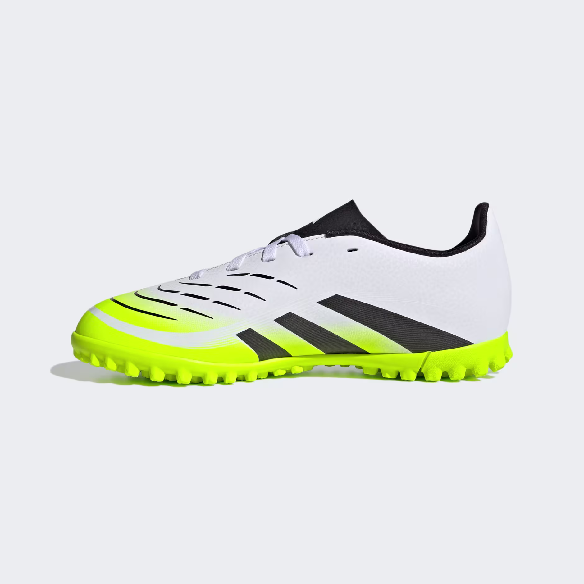 Adidas ბავშვის სპორტული ფეხსაცმელი
