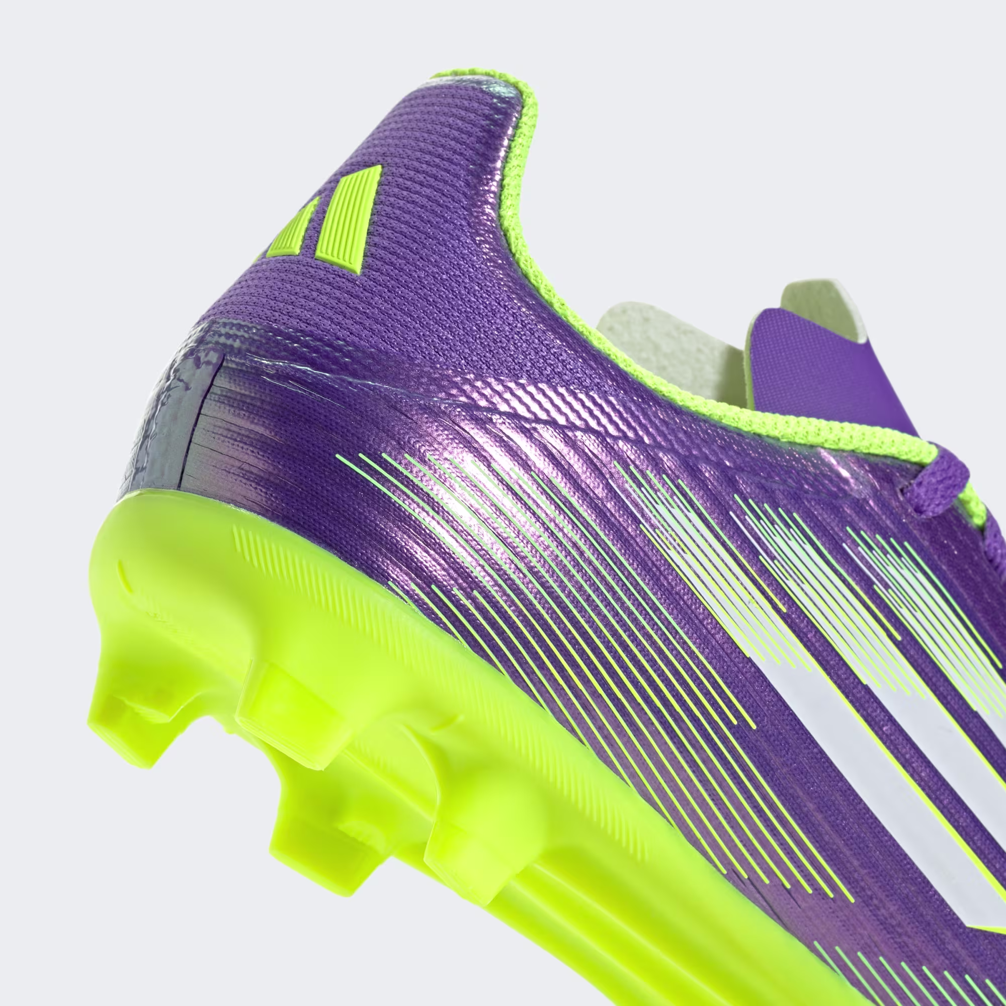 Adidas ბავშვის სპორტული ფეხსაცმელი