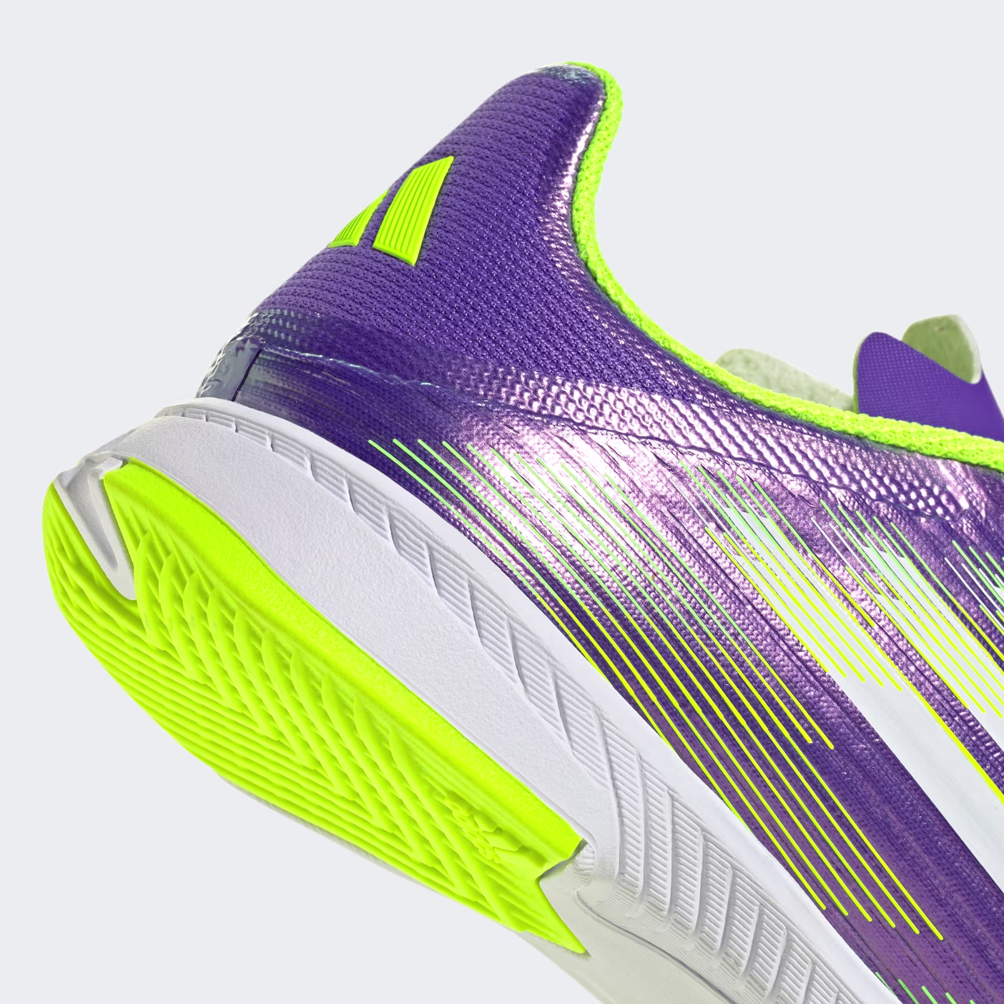 Adidas ბავშვის სპორტული ფეხსაცმელი