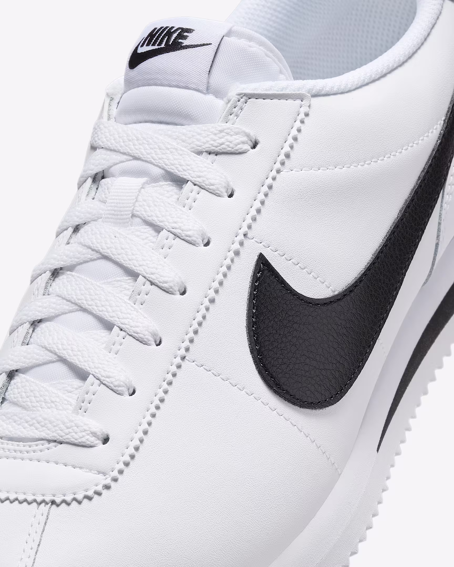 Nike მამაკაცის სპორტული ფეხსაცმელი NIKE CORTEZ