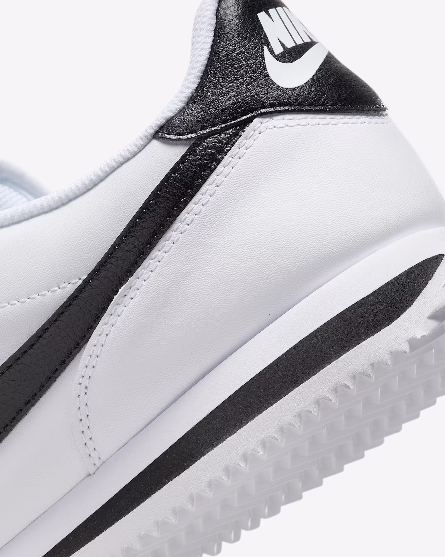 Nike მამაკაცის სპორტული ფეხსაცმელი NIKE CORTEZ