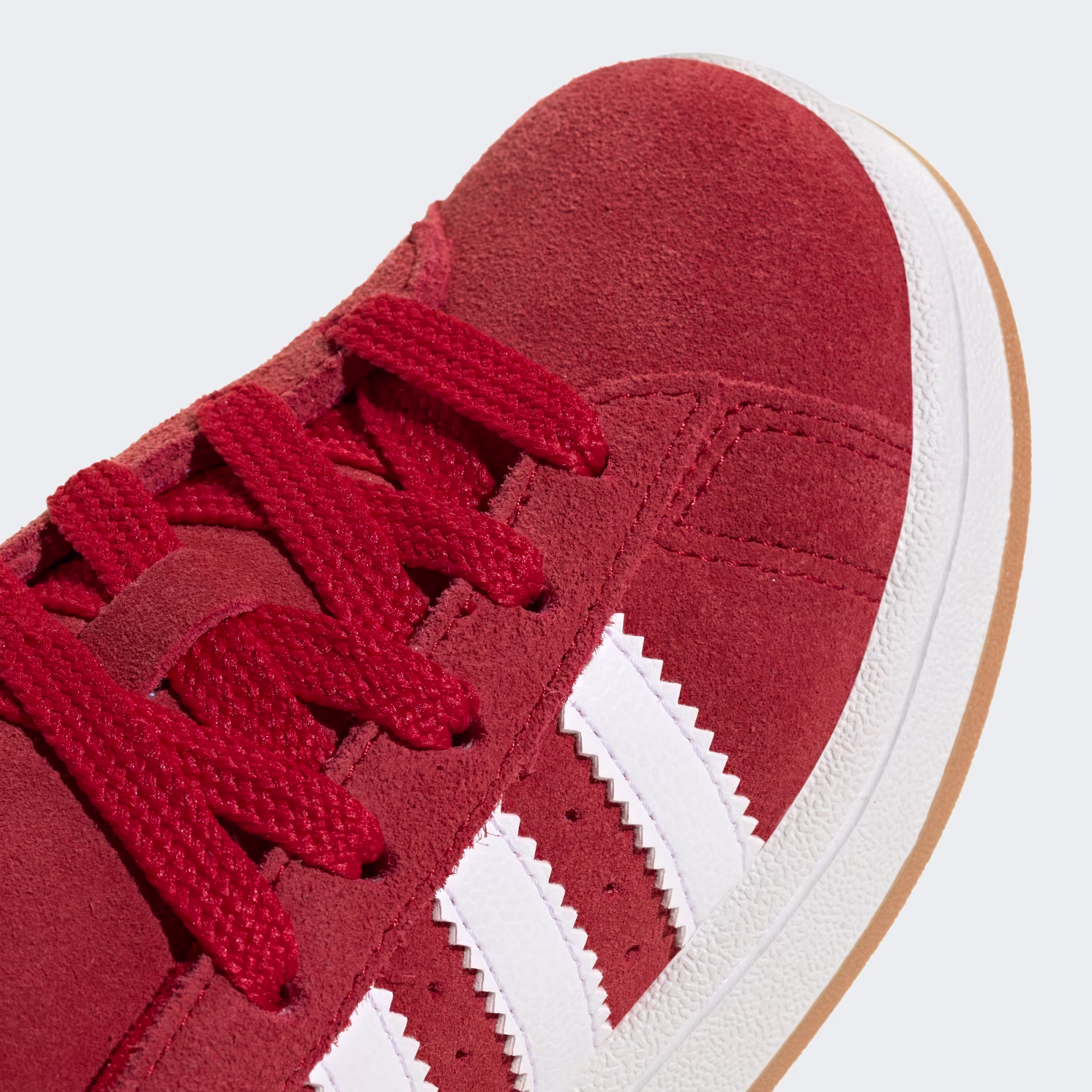 ბავშვის სპორტული ფეხსაცმელი