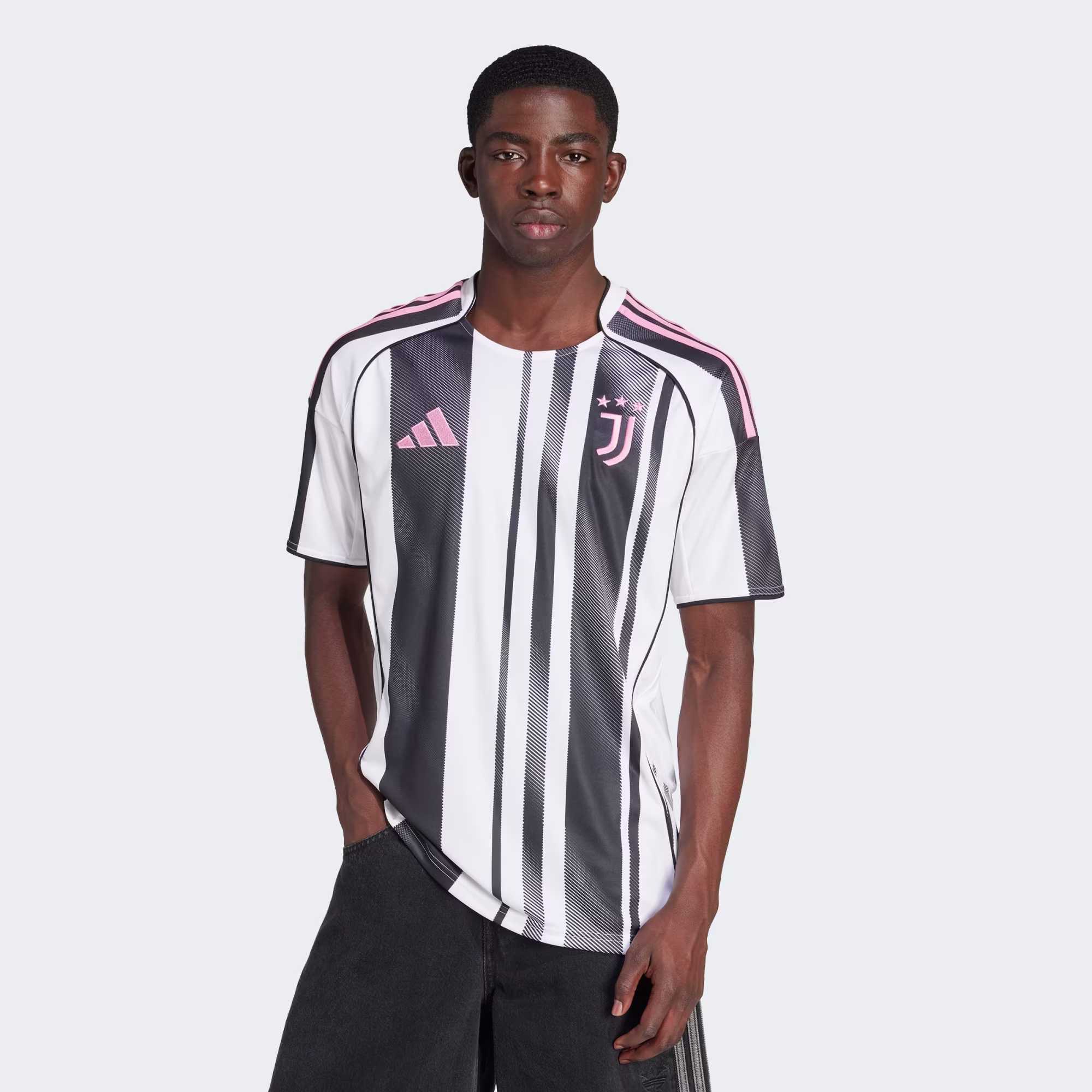 Adidas მამაკაცის მაისური