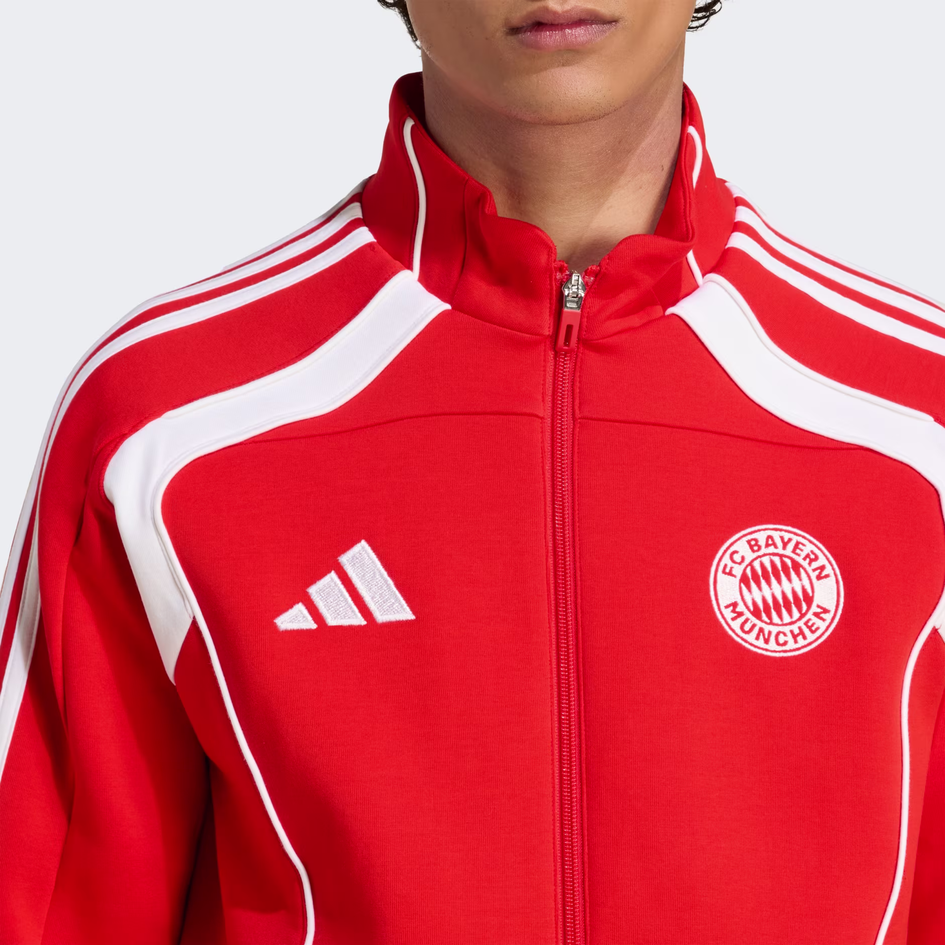 Adidas მამაკაცის ჯემპრი