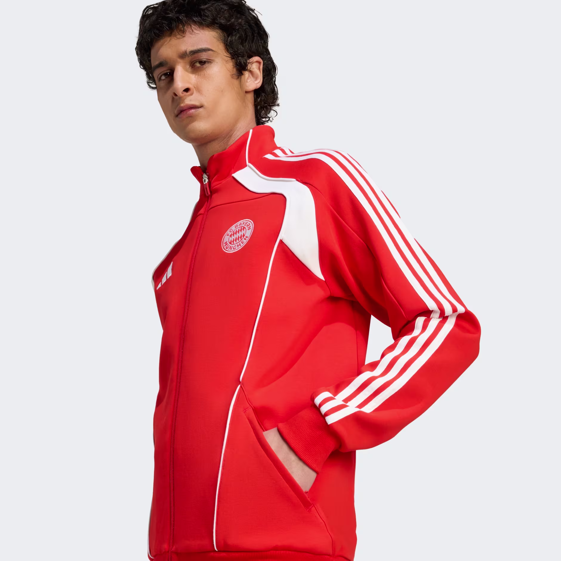 Adidas მამაკაცის ჯემპრი