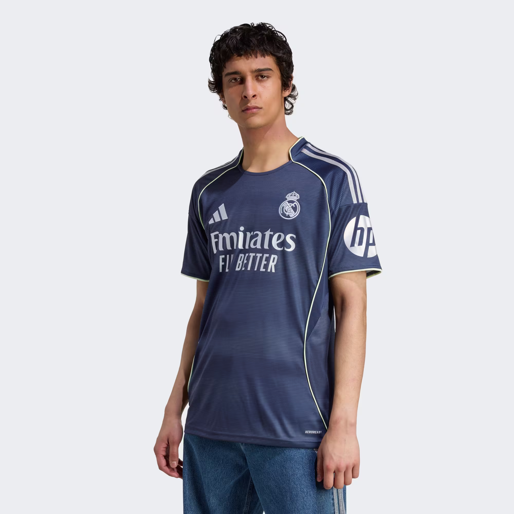 Adidas მამაკაცის მაისური