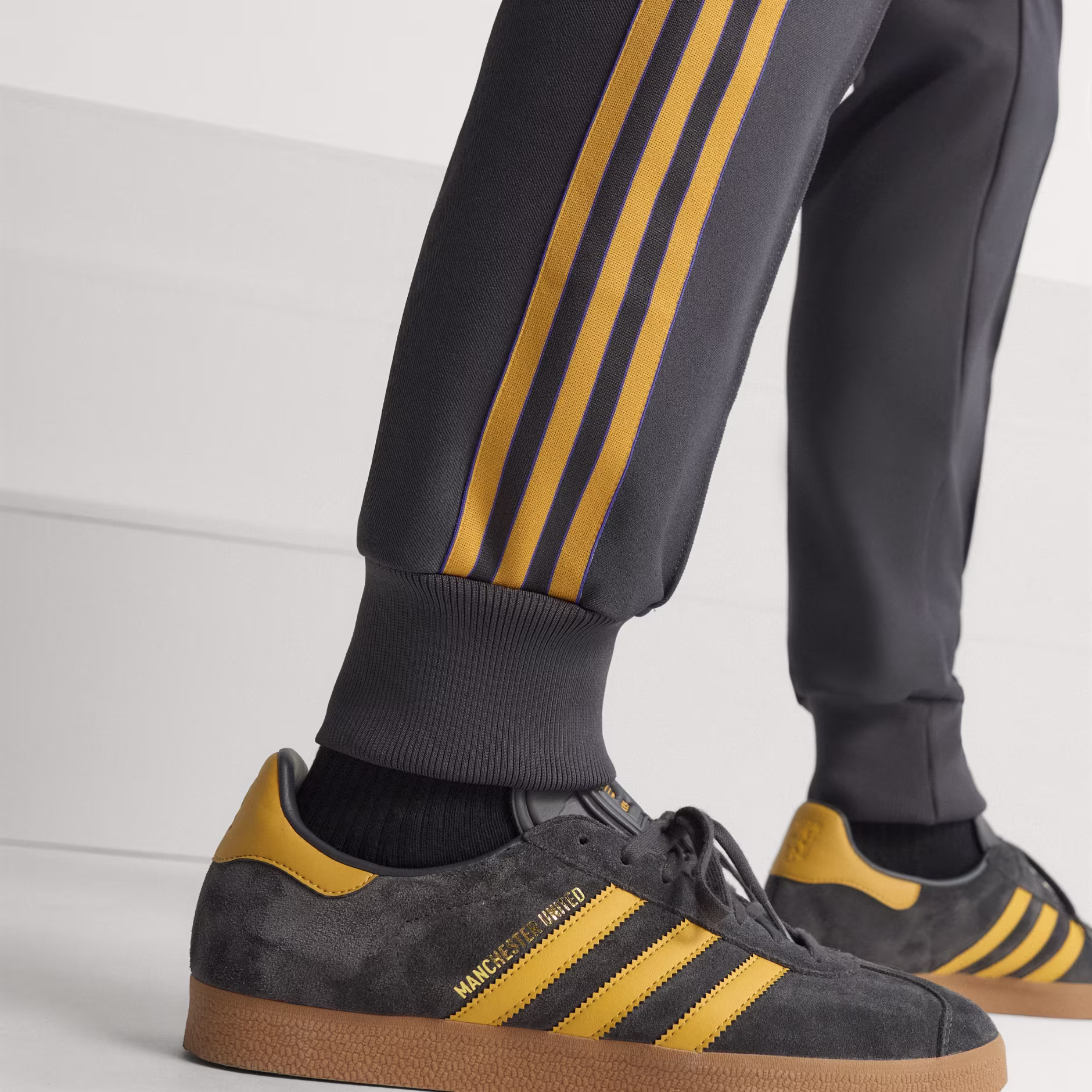 მამაკაცის შარვალი