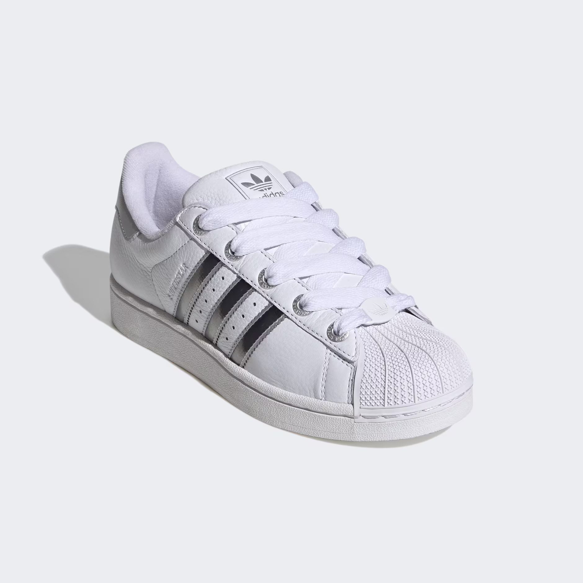 Adidas ქალის სპორტული ფეხსაცმელი